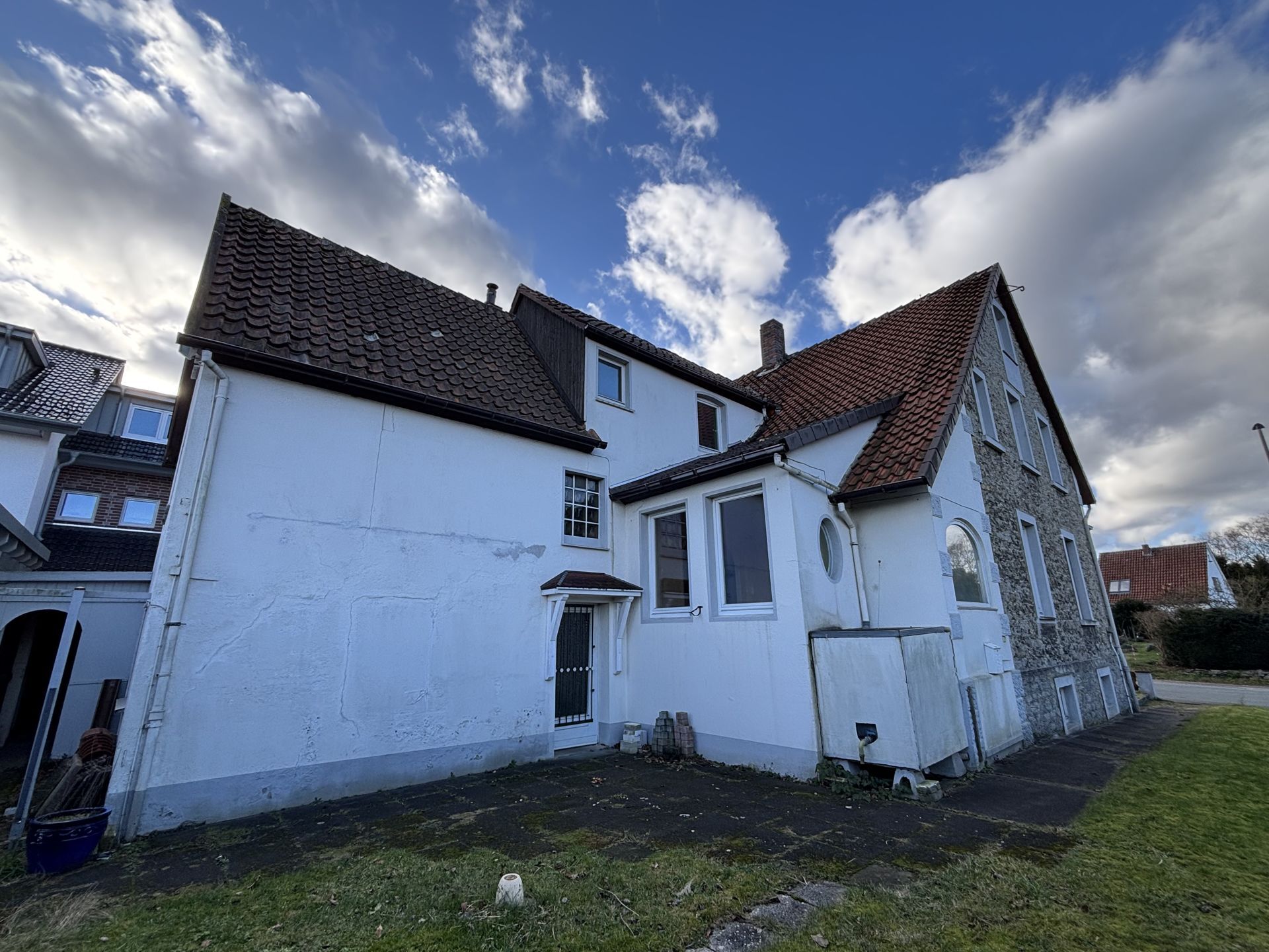 Immobilienangebot - Detmold - Alle - Renovierungen erwünscht