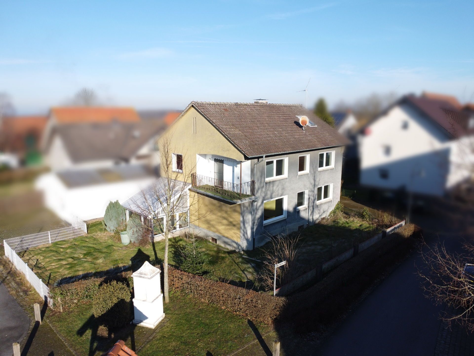 Immobilienangebot - Salzkotten - Alle - Solides Haus wartet auf Ihre Ideen!