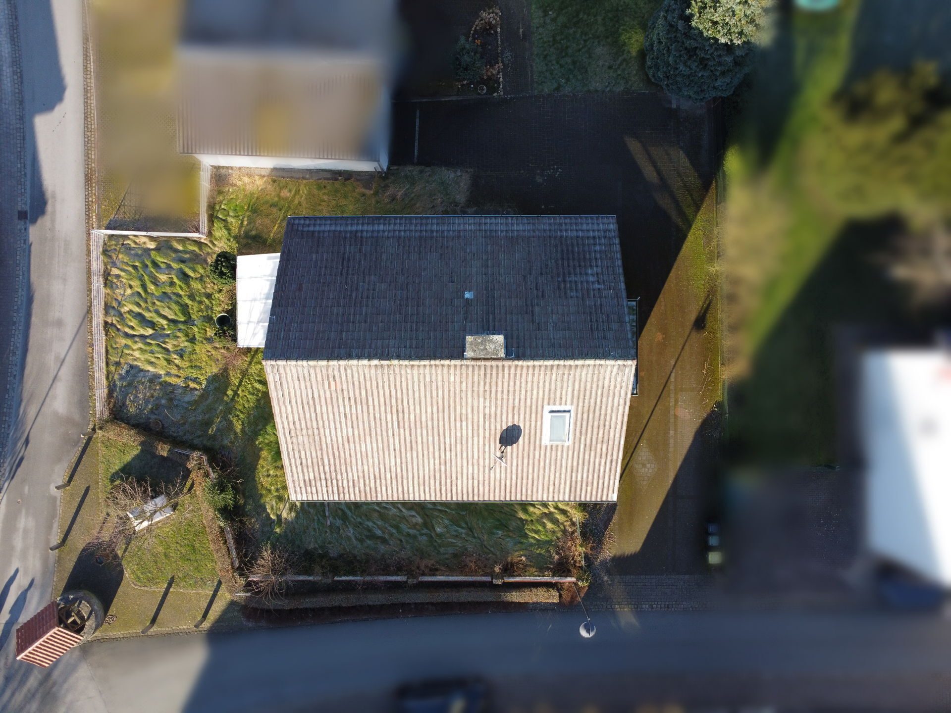 Immobilienangebot - Salzkotten - Alle - Solides Haus wartet auf Ihre Ideen!