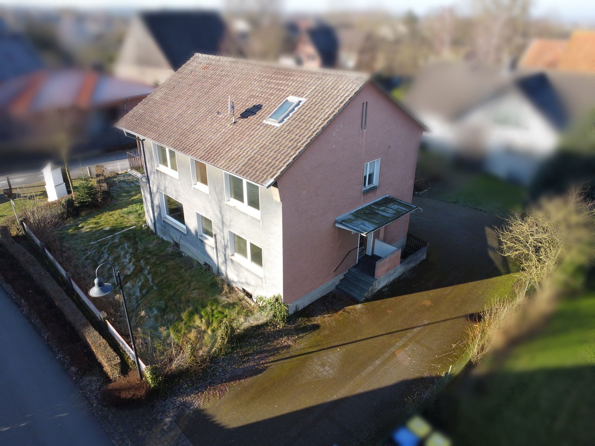 Immobilienangebot - Salzkotten - Alle - Solides Haus wartet auf Ihre Ideen!