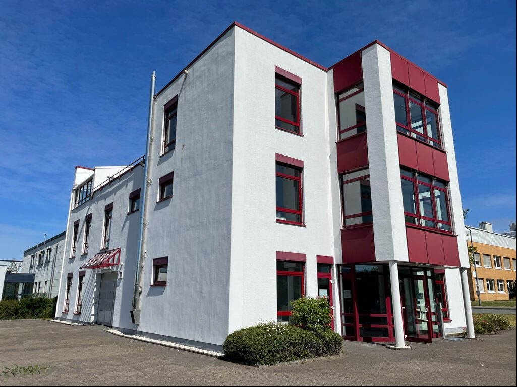 Immobilienangebot - Detmold / Nienhagen - Gewerbe - Büroetage mit Blick über den Teutoburger Wald