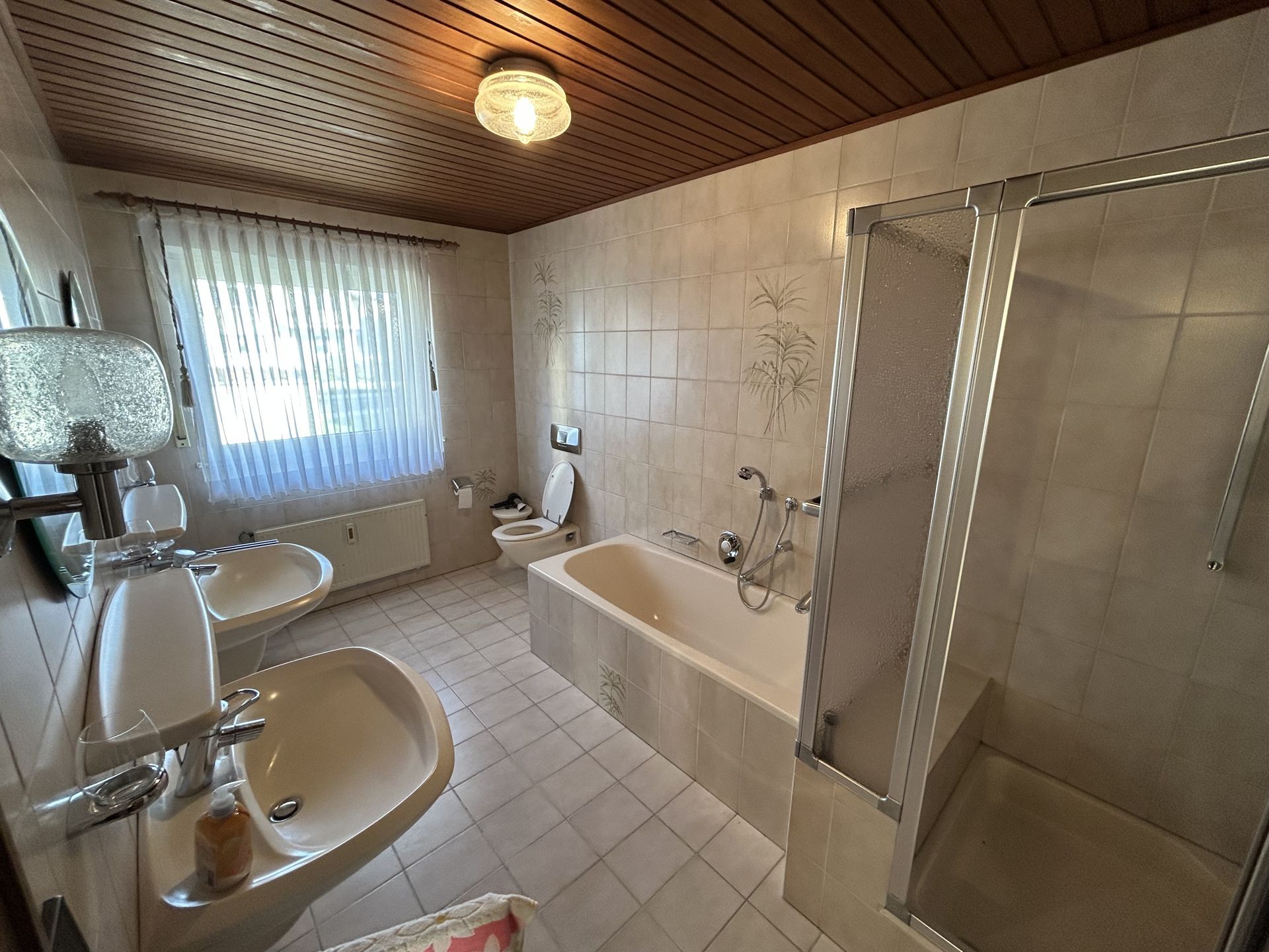 Immobilienangebot - Paderborn / Schloß Neuhaus - Alle - Zweifamilienhaus plus Abrissobjekt bieten hervorragende Möglichkeit!