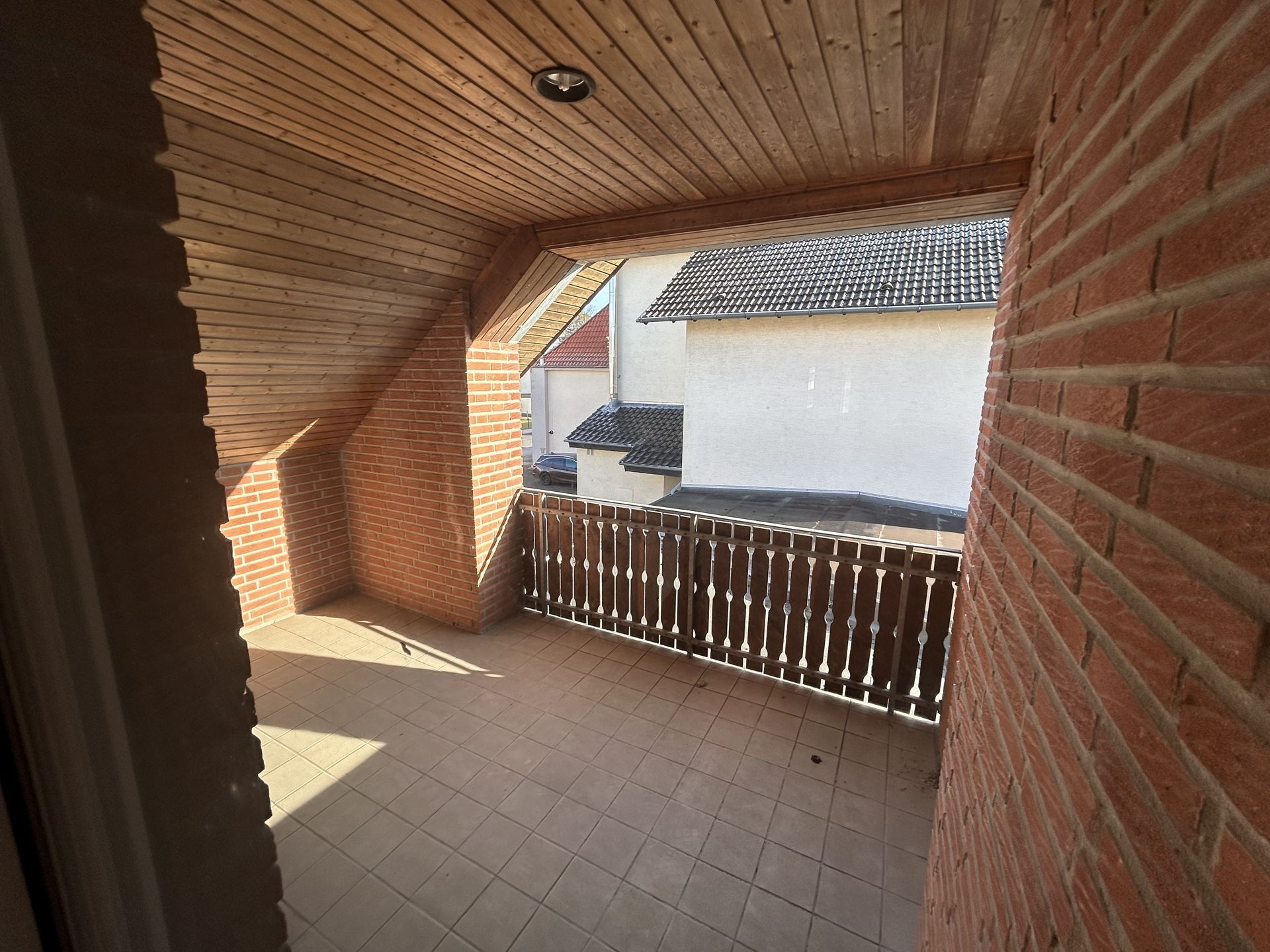 Immobilienangebot - Paderborn / Schloß Neuhaus - Alle - Zweifamilienhaus plus Abrissobjekt bieten hervorragende Möglichkeit!