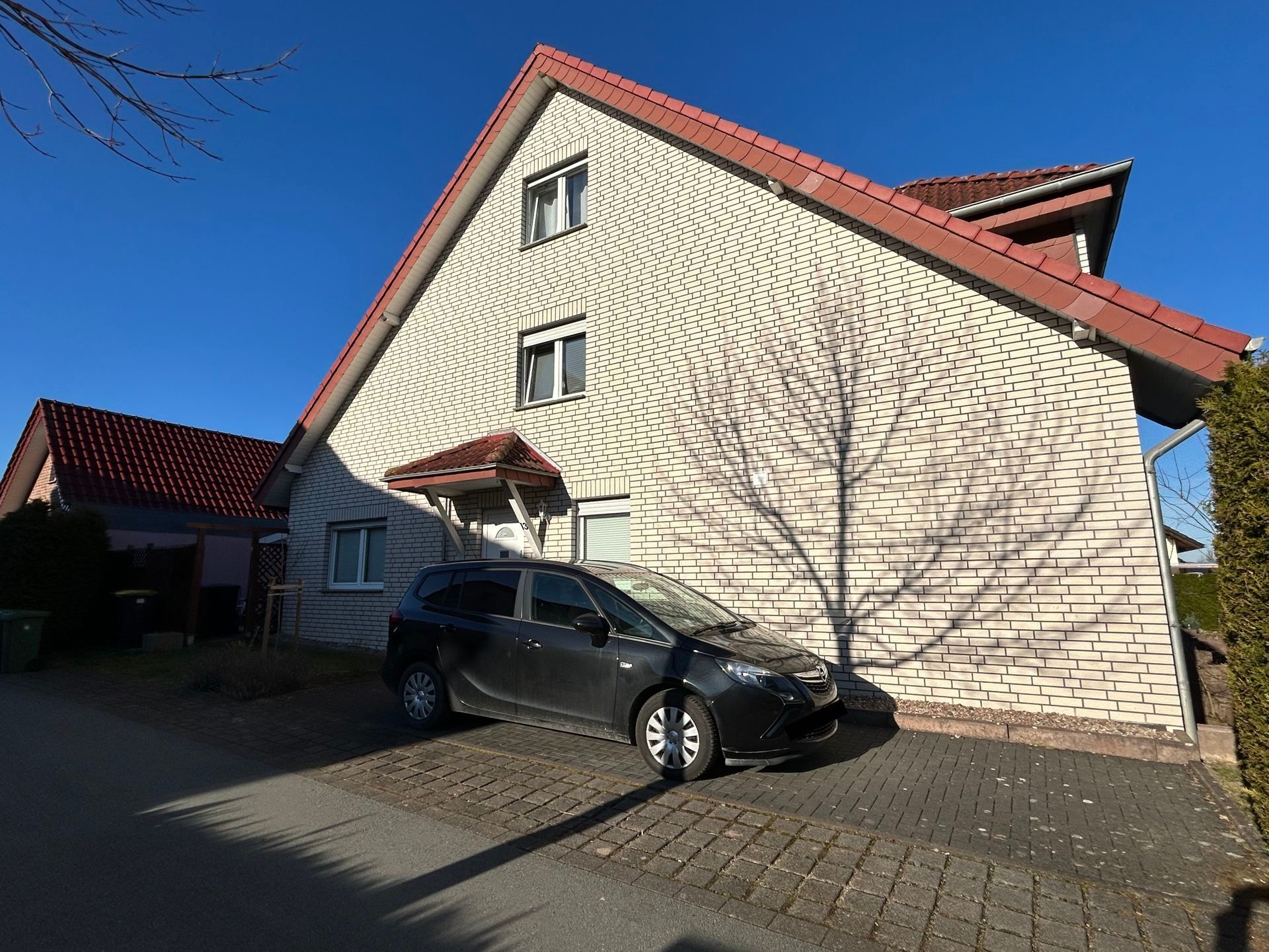 Immobilienangebot - Warburg - Alle - Reihenendhaus in ruhiger Sackgasse – Ihr neues Zuhause