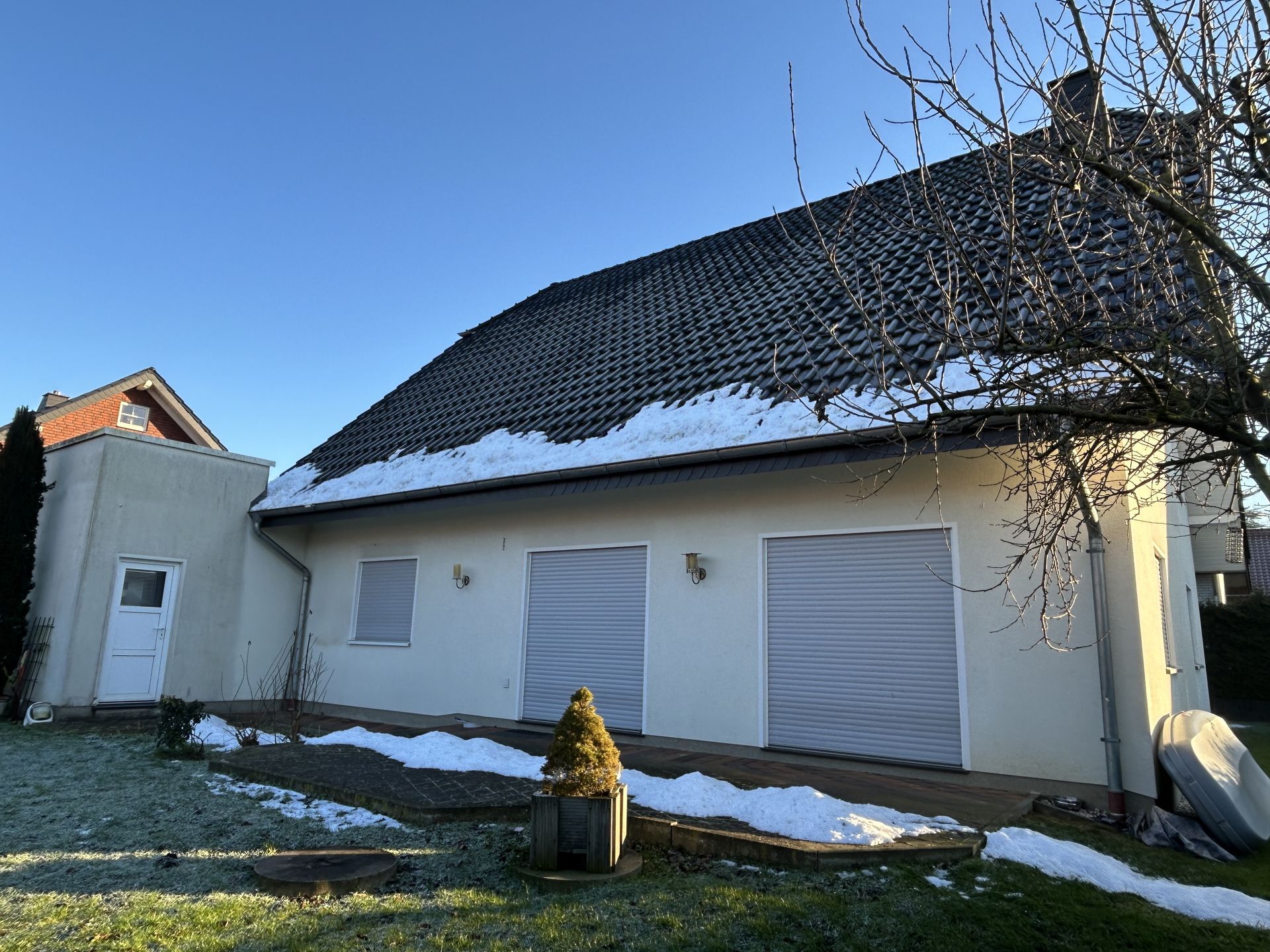 Immobilienangebot - Warburg - Alle - Gepflegtes und geräumiges Einfamilienhaus in Warburg