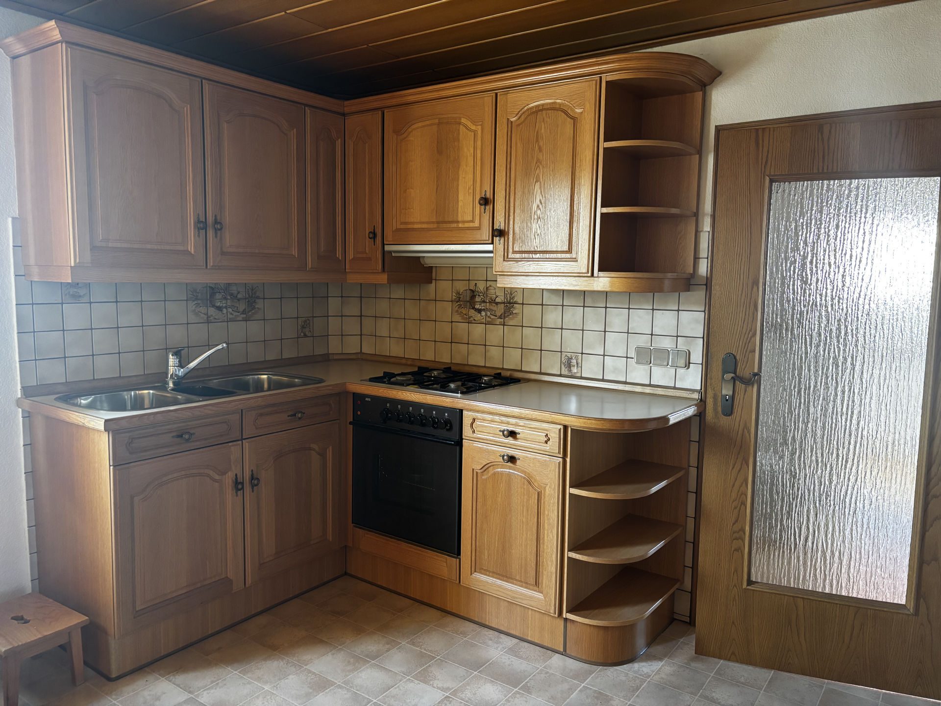 Immobilienangebot - Lage - Alle - Ideal für die kleine Familie!