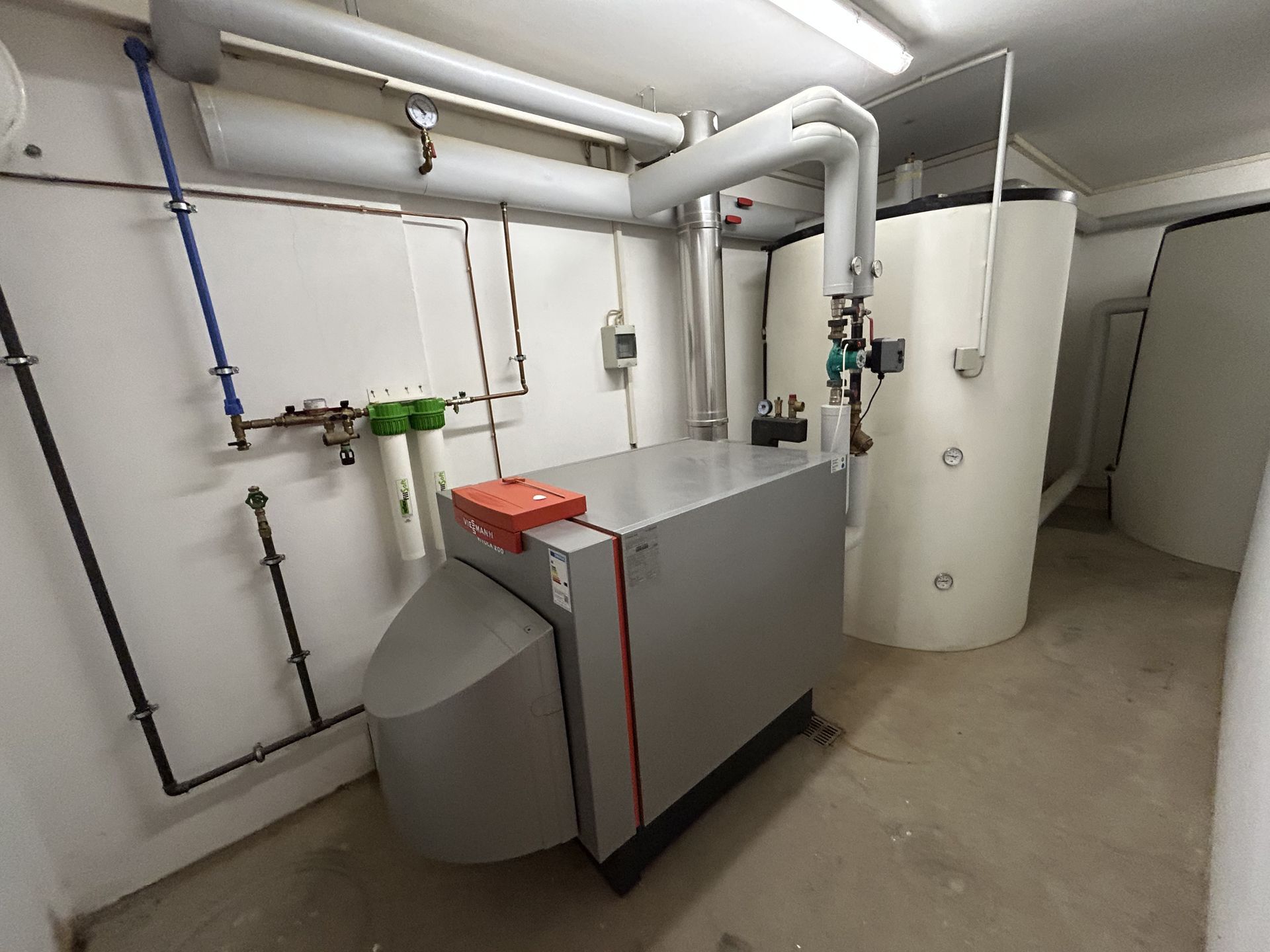 Immobilienangebot - Lügde - Gewerbe - Vielseitig nutzbare Halle in frequentierter Verkehrslage