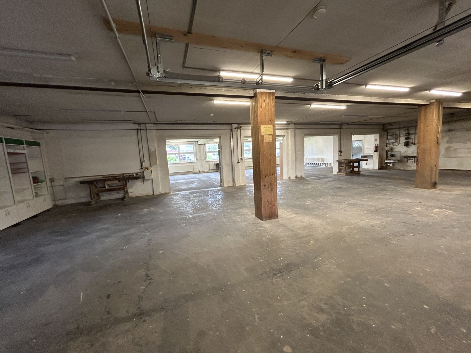 Immobilienangebot - Lügde - Gewerbe - Vielseitig nutzbare Halle in frequentierter Verkehrslage
