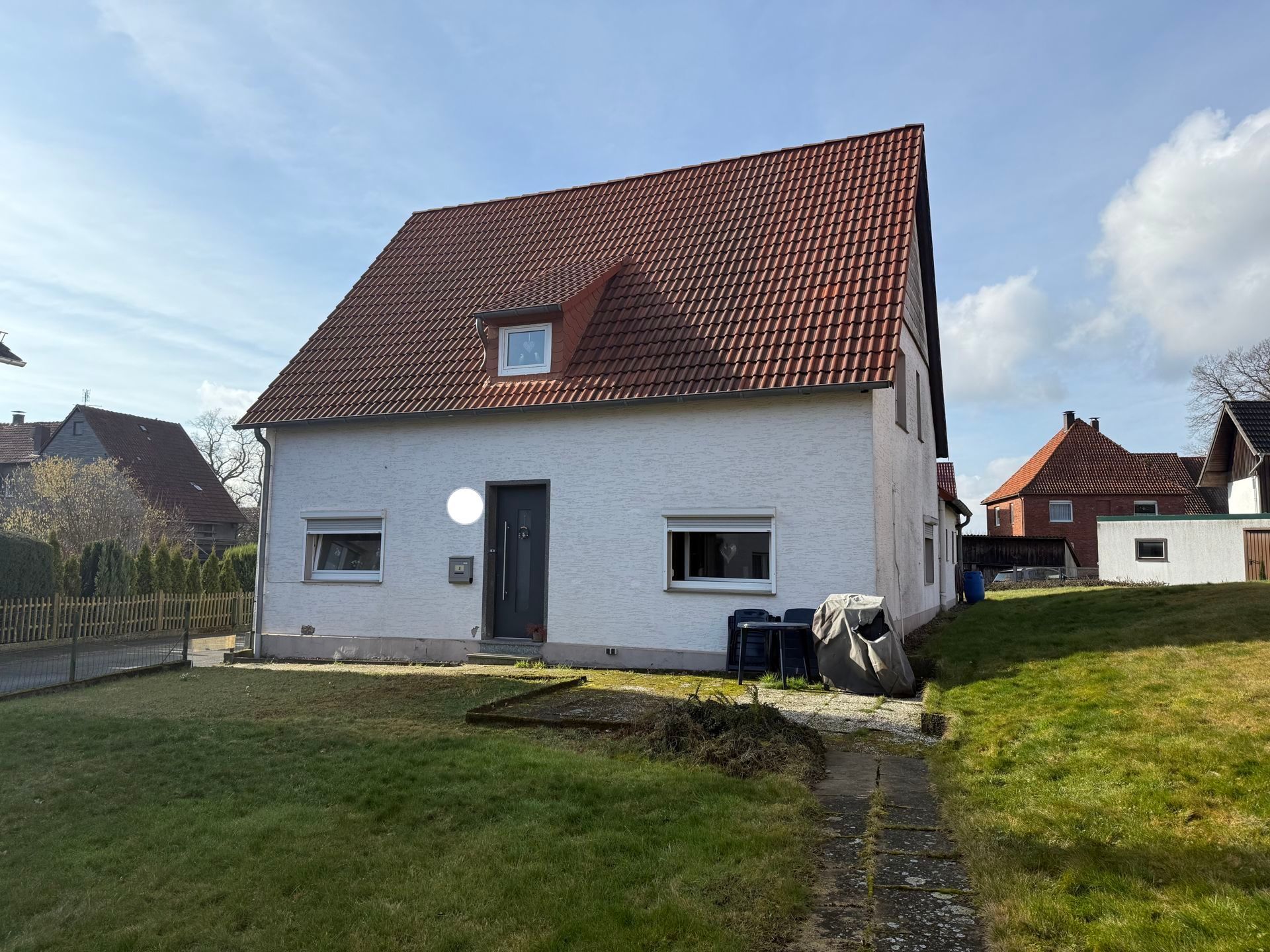 Immobilienangebot - Steinheim / Rolfzen - Alle - Charmantes Einfamilienhaus mit großzügigem Grundstück in idyllischer Lage