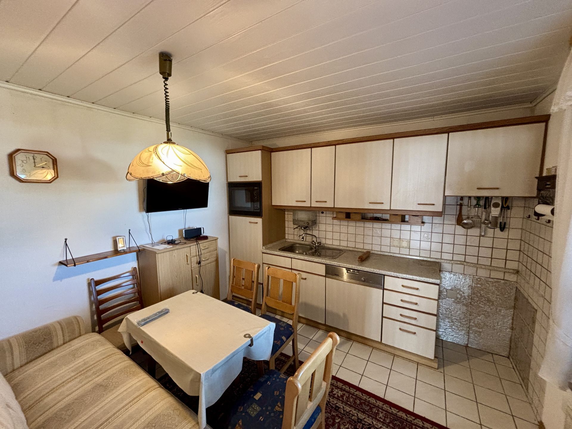 Immobilienangebot - Hövelhof / Klausheide - Alle - Ergreifen Sie die Gelegenheit -
diese solide Immobilie wartet nur auf Sie!