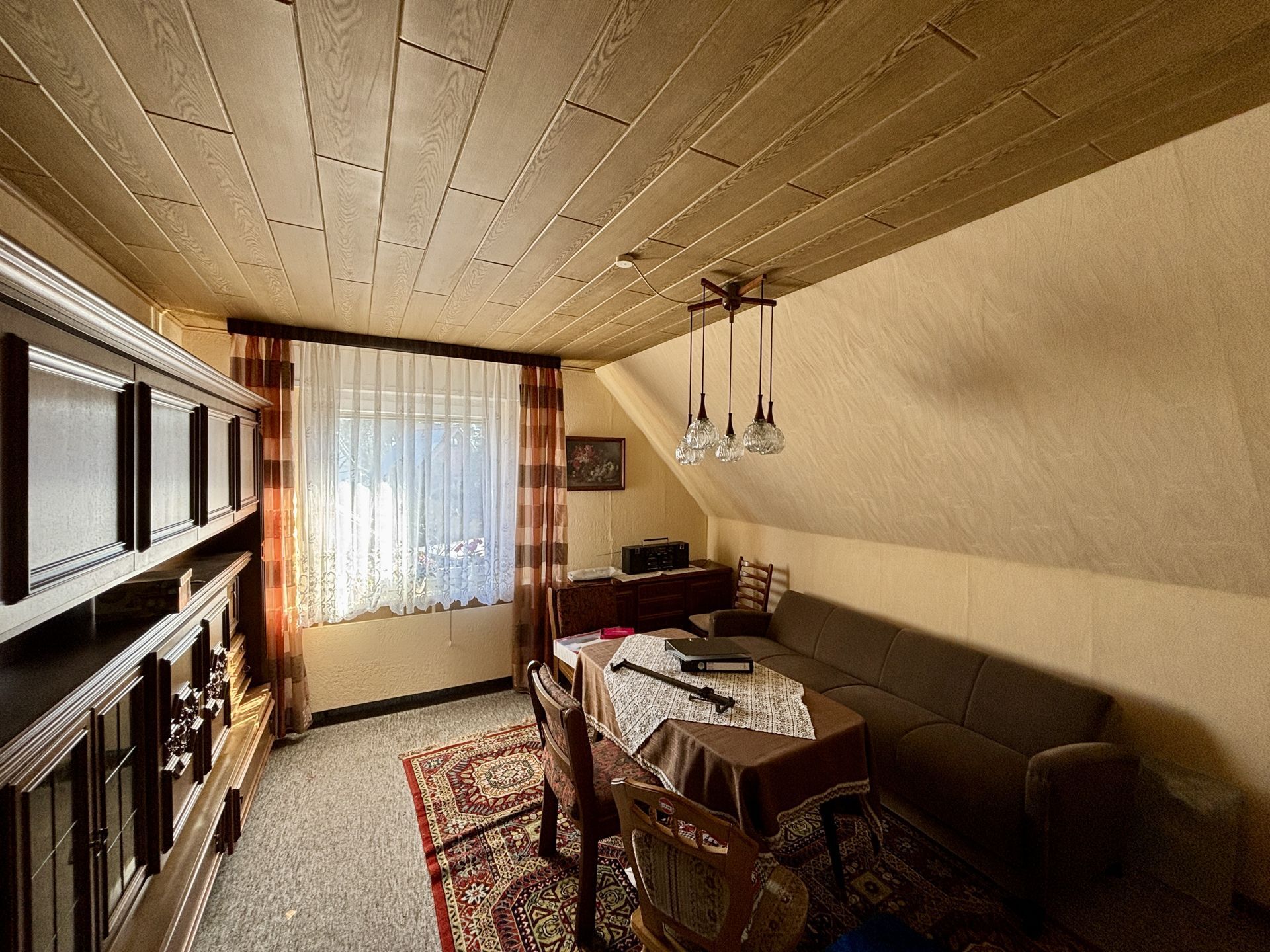 Immobilienangebot - Hövelhof / Klausheide - Alle - Ergreifen Sie die Gelegenheit -
diese solide Immobilie wartet nur auf Sie!