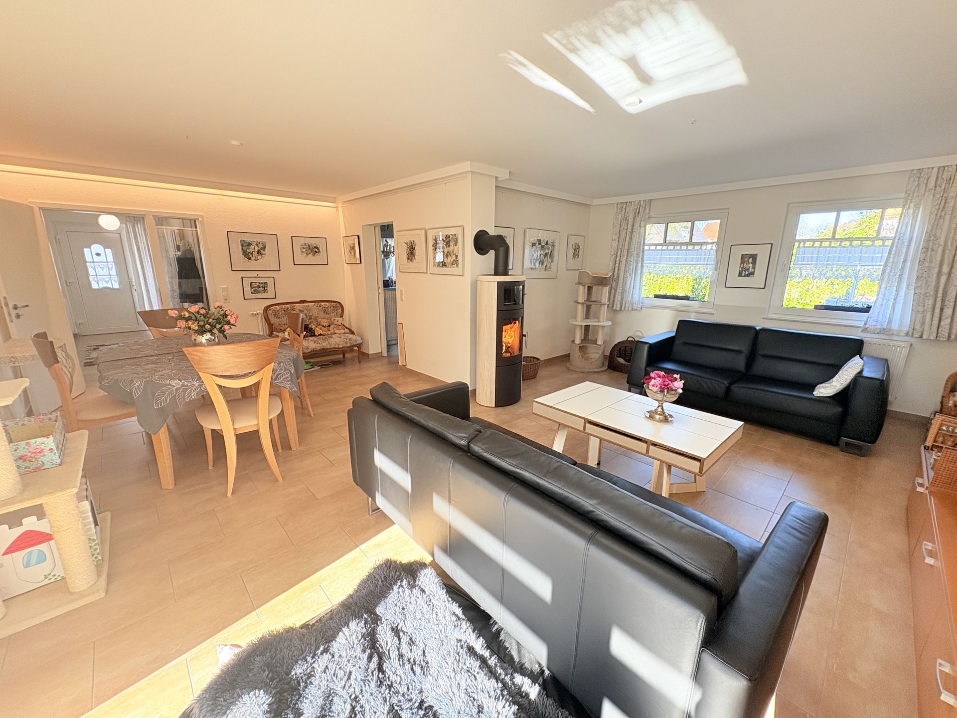 Immobilienangebot - Detmold / Diestelbruch - Alle - Einziehen und wohlfühlen!