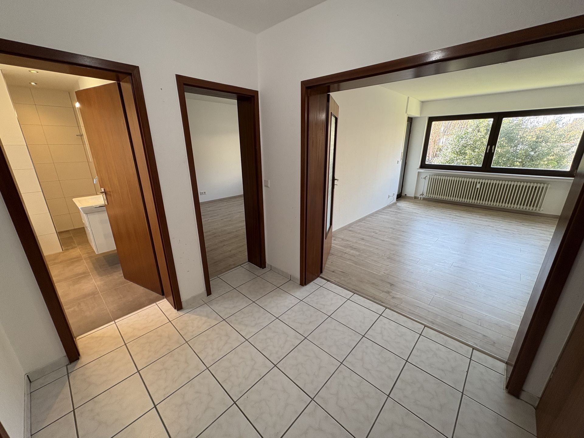 Immobilienangebot - Bad Lippspringe - Alle - Kompakte und ideal geschnittene Wohnung 
im Herzen von Bad Lippspringe!