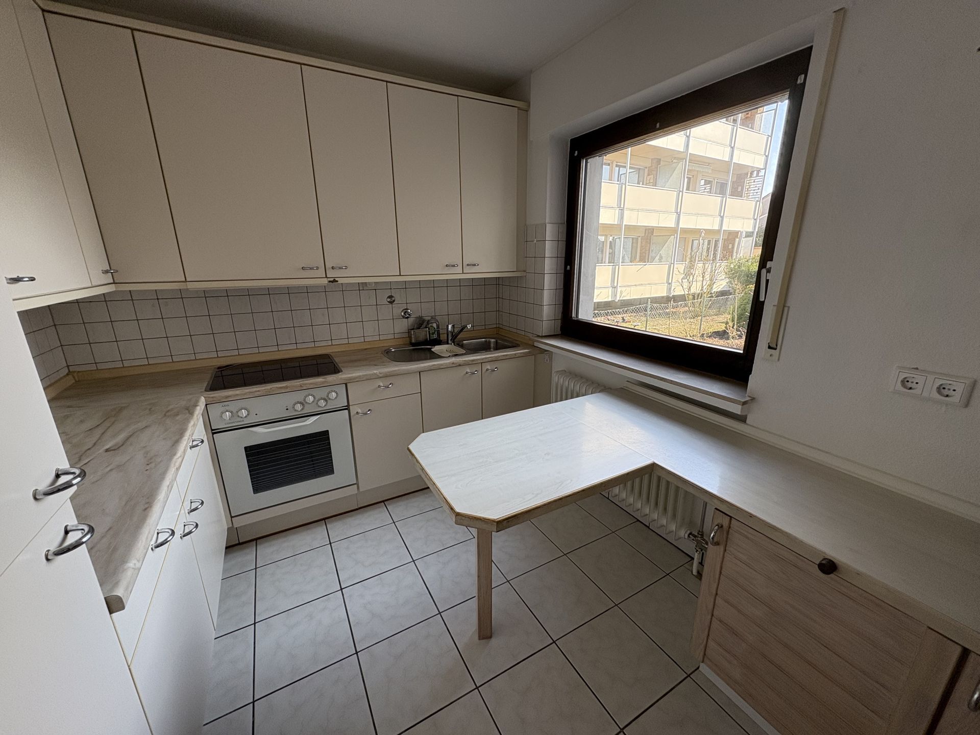 Immobilienangebot - Bad Lippspringe - Alle - Kompakte und ideal geschnittene Wohnung 
im Herzen von Bad Lippspringe!