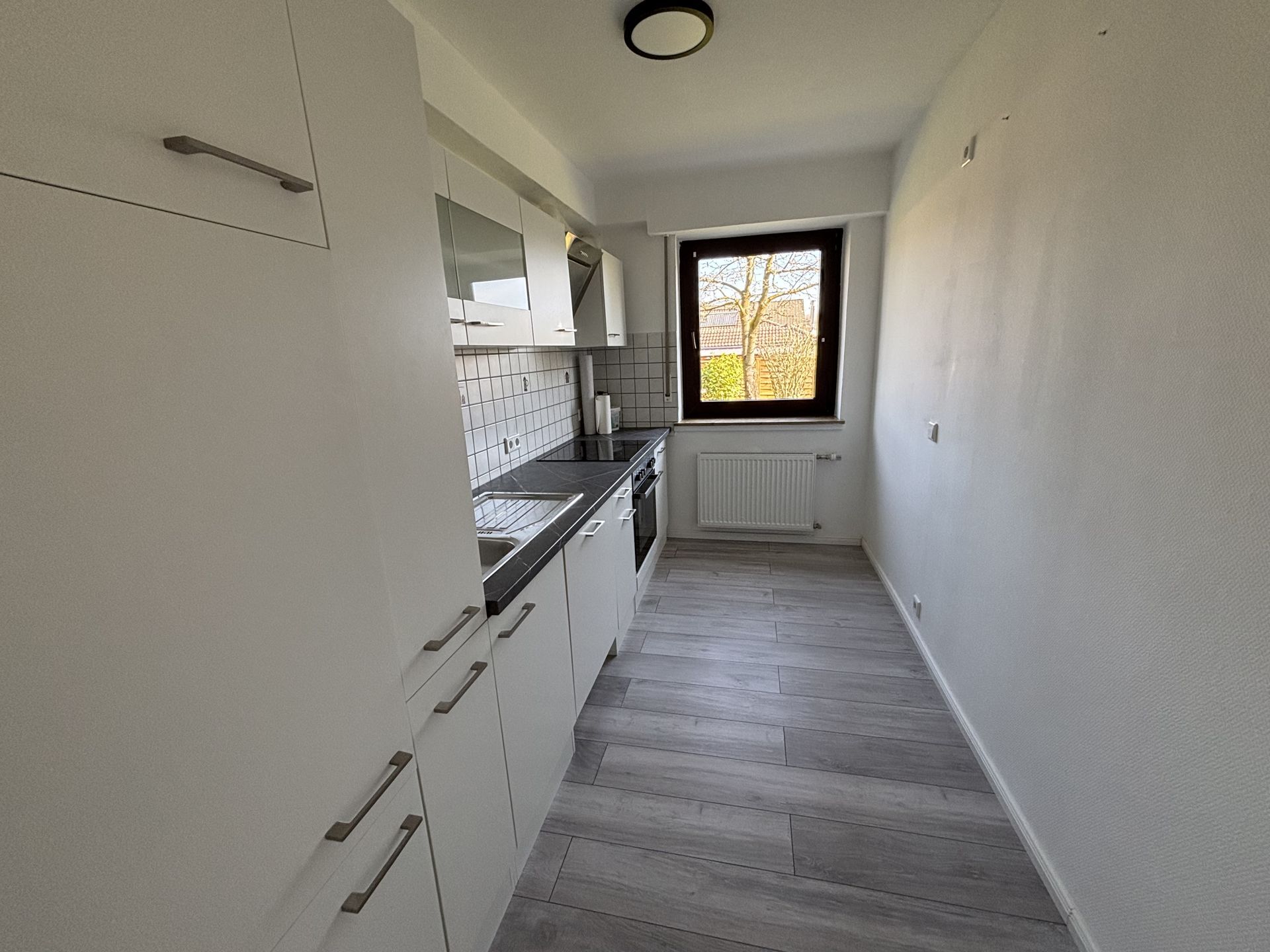 Immobilienangebot - Detmold - Alle - Frisch renoviert und chic - Bungalow mit Einliegerwohnung!
