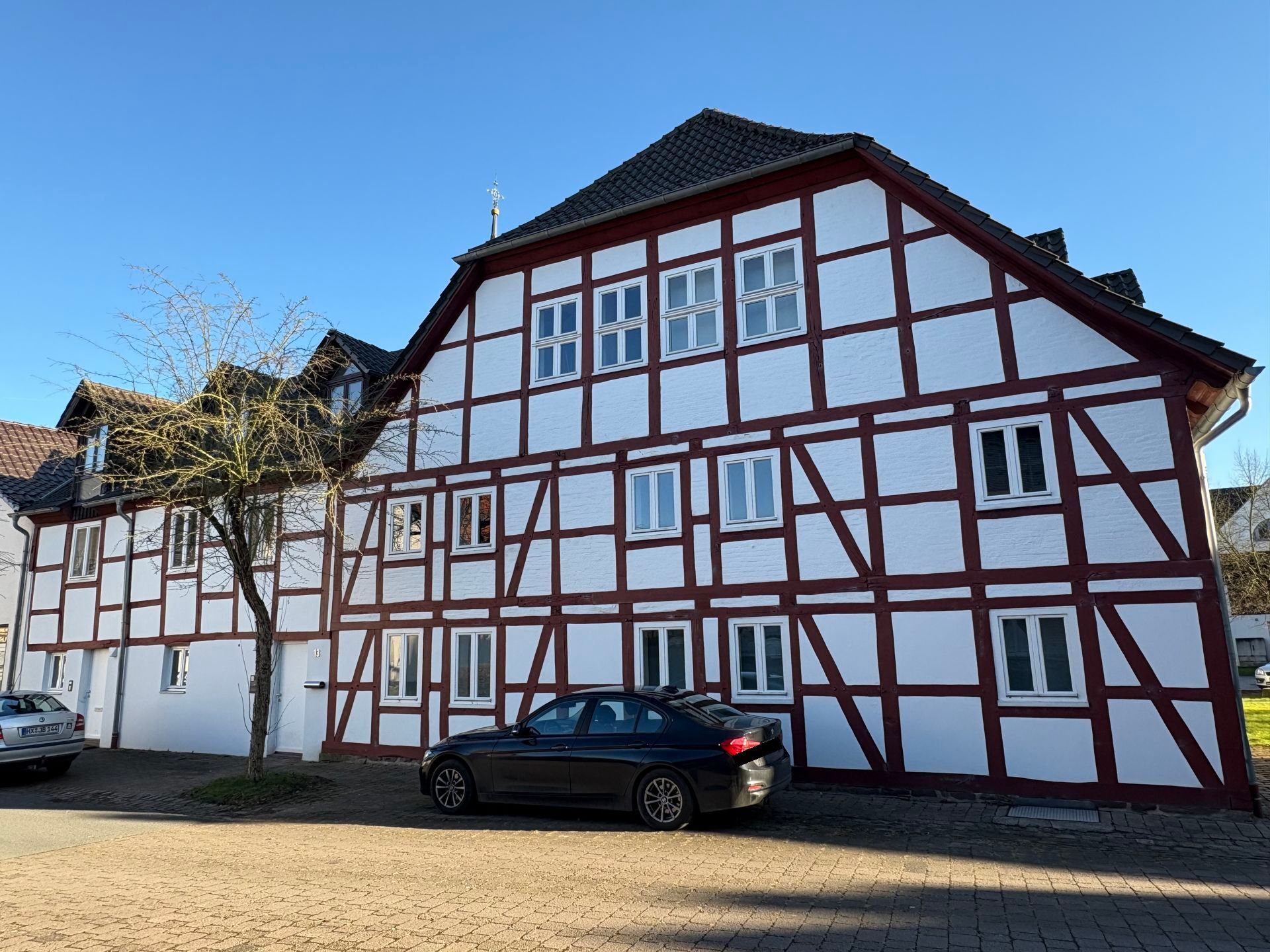 Immobilienangebot - Höxter / Stahle - Alle - Attraktives Wohn- und Geschäftshaus in zentraler Lage von Stahle
