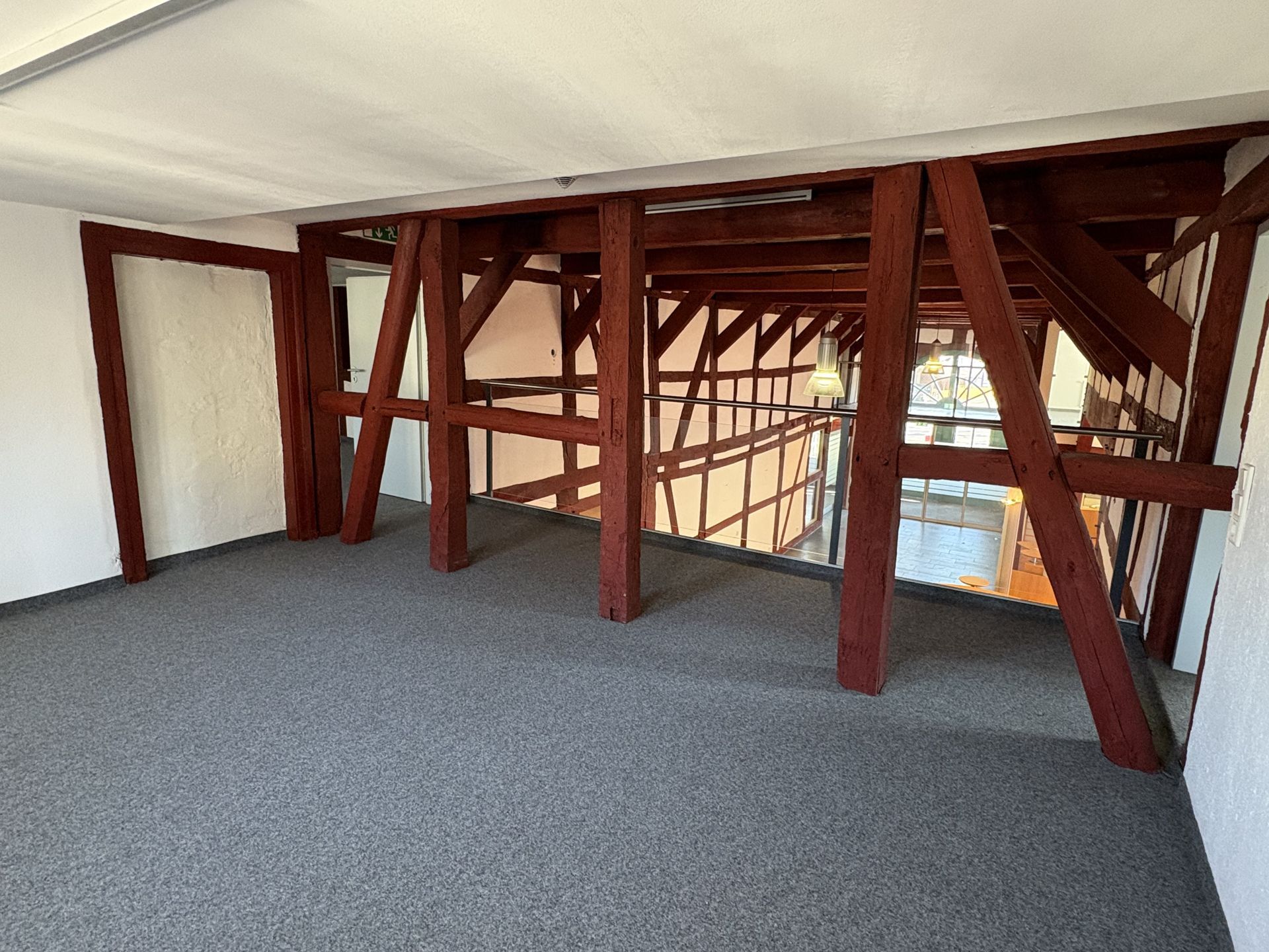 Immobilienangebot - Höxter / Stahle - Alle - Attraktives Wohn- und Geschäftshaus in zentraler Lage von Stahle