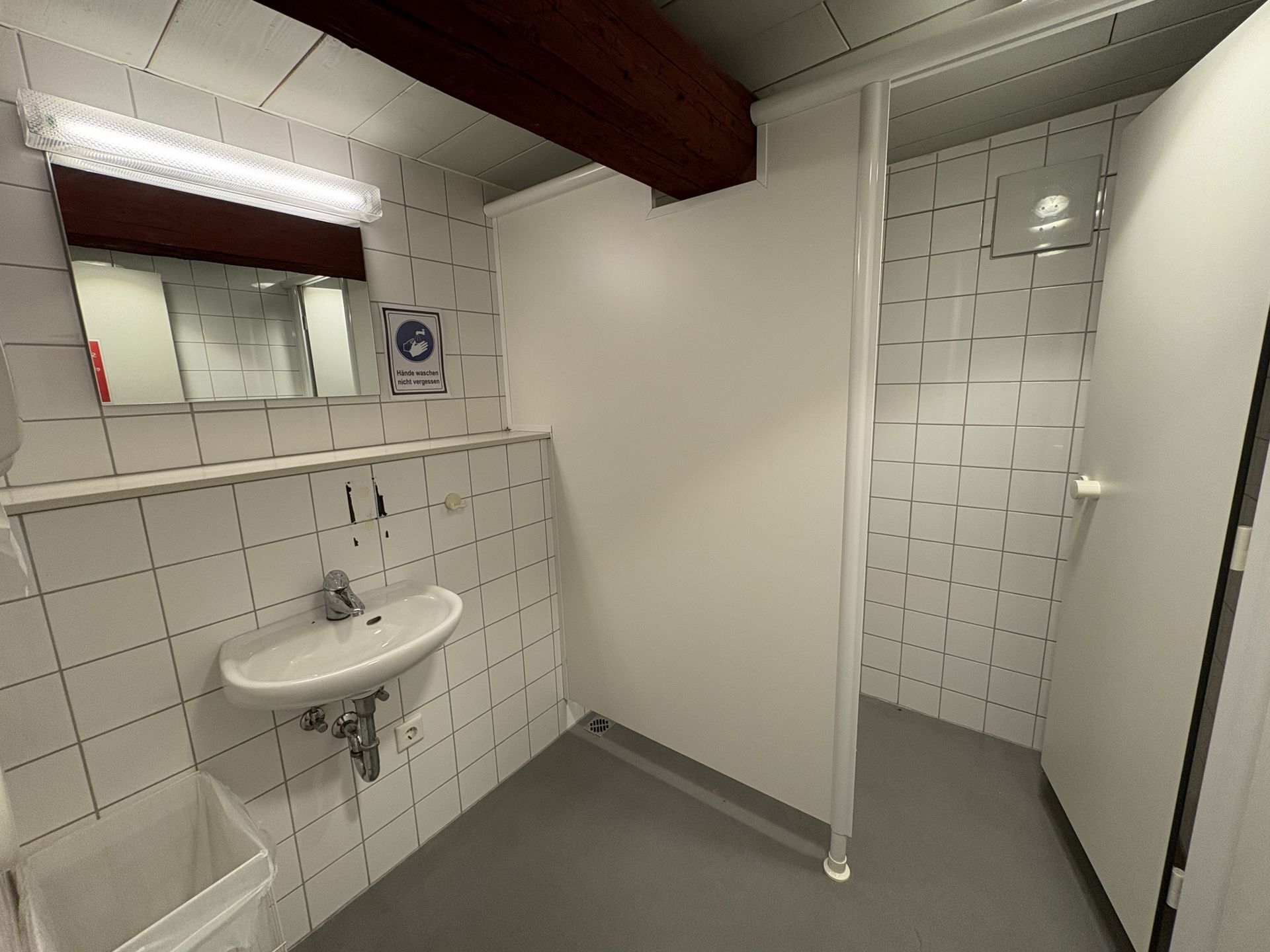 Immobilienangebot - Höxter / Stahle - Alle - Attraktives Wohn- und Geschäftshaus in zentraler Lage von Stahle