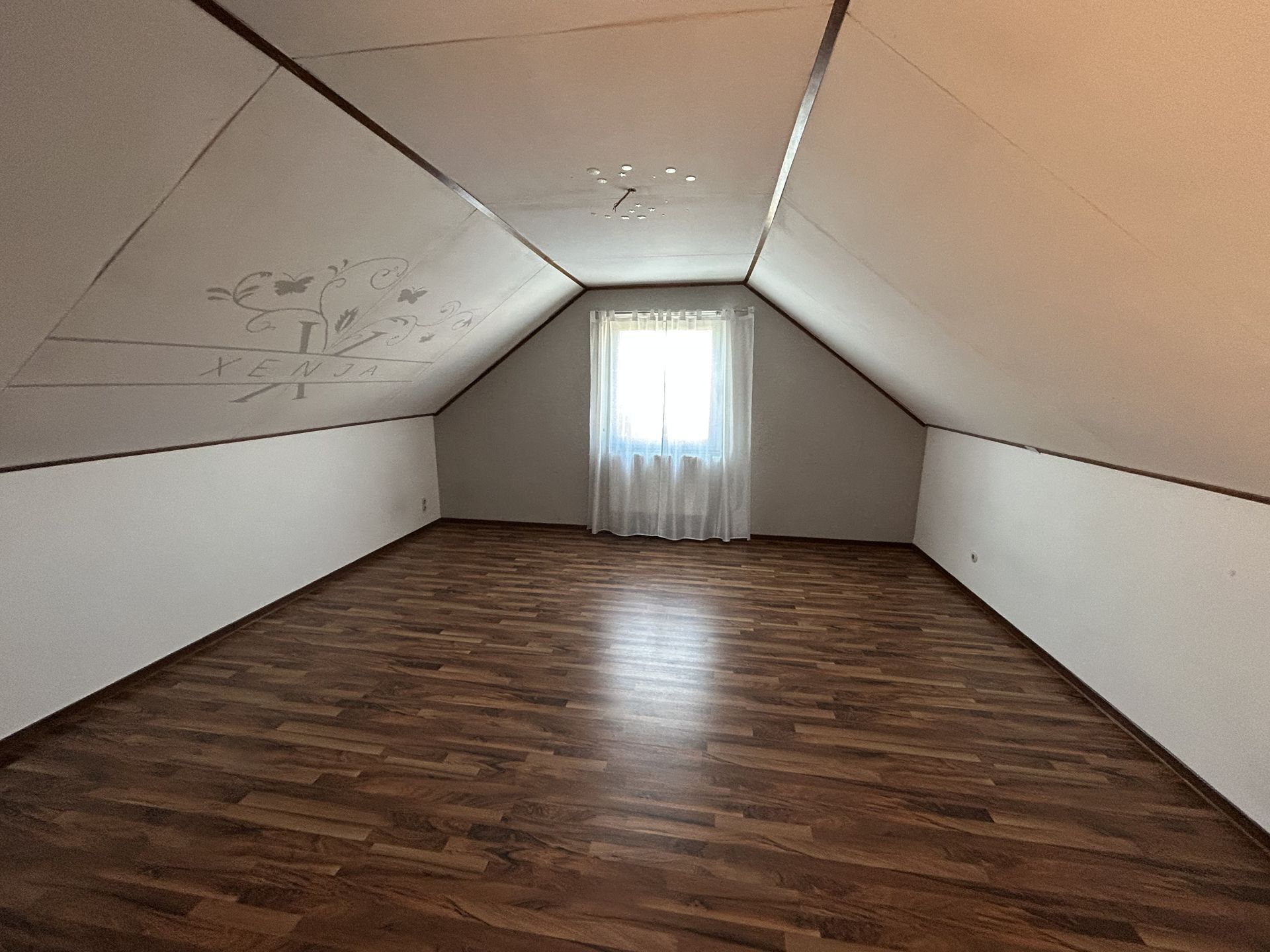 Immobilienangebot - Borchen / Kirchborchen - Alle - Die Basis steht – jetzt fehlen nur noch Ihre Ideen!
Einfamilienhaus in gewachsener Nachbarschaft von Kirchborchen