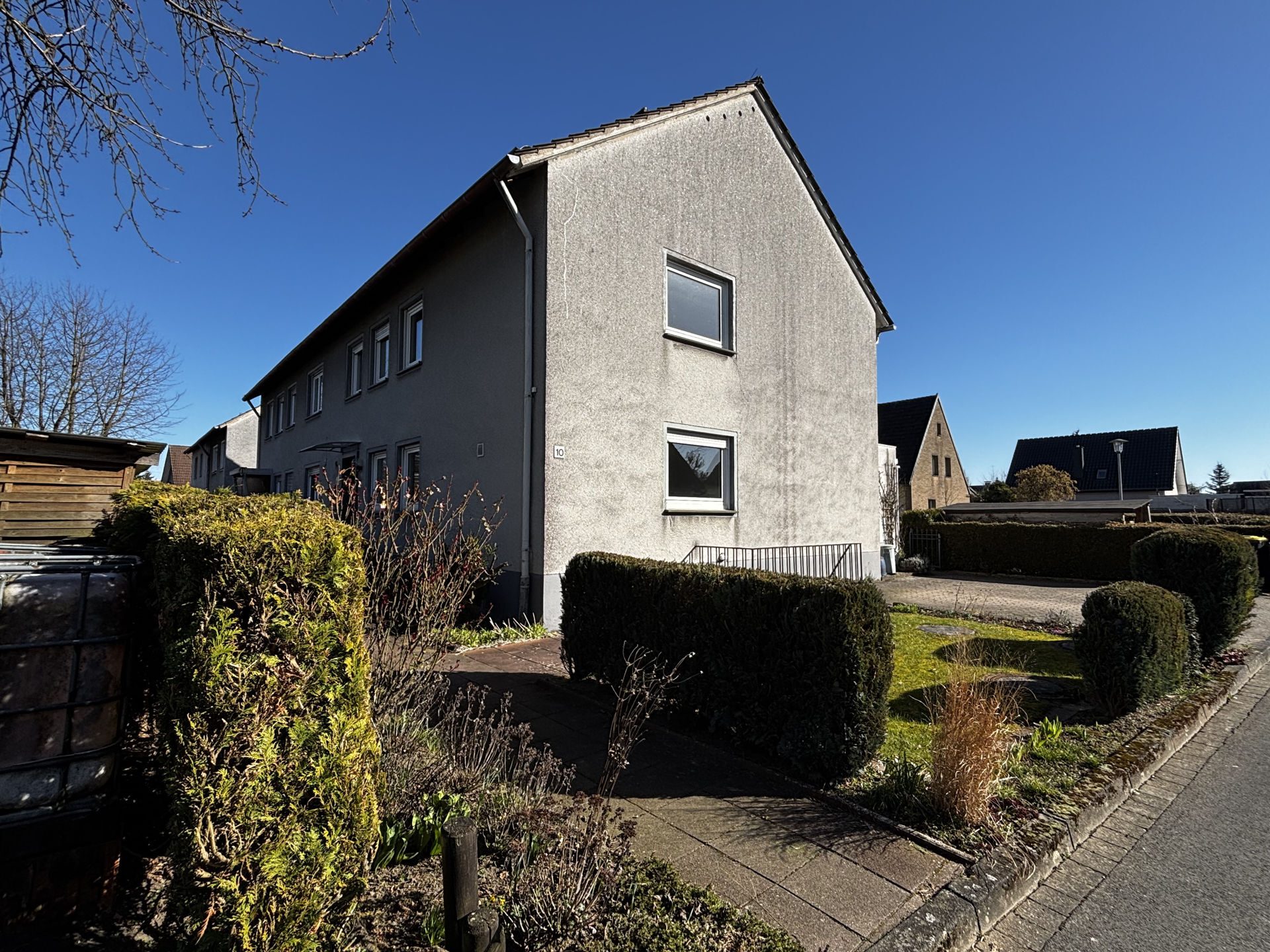 Immobilienangebot - Lage - Alle - Vielversprechende Doppelhaushälfte in ruhigem Wohnumfeld
