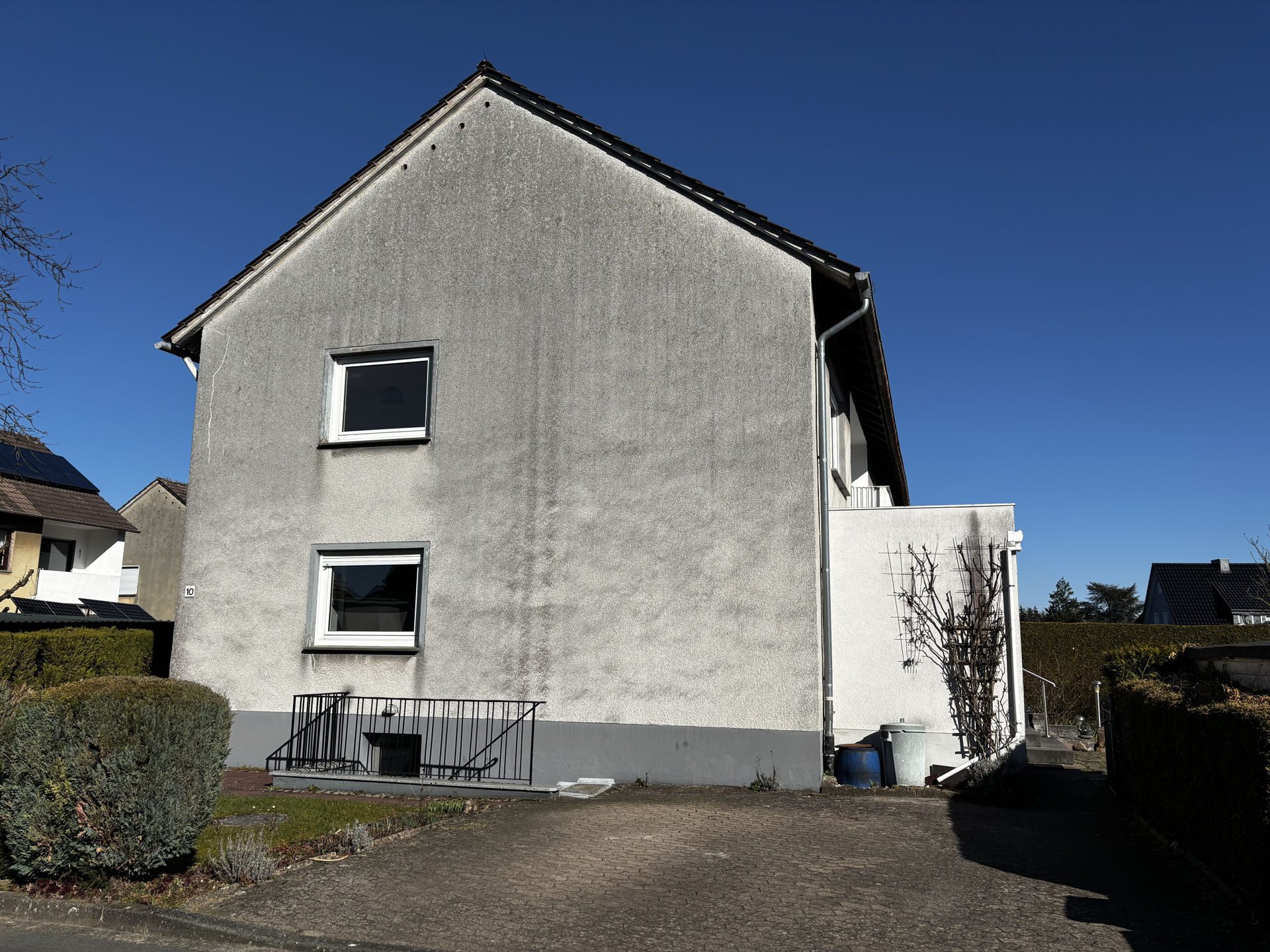Immobilienangebot - Lage - Alle - Vielversprechende Doppelhaushälfte in ruhigem Wohnumfeld