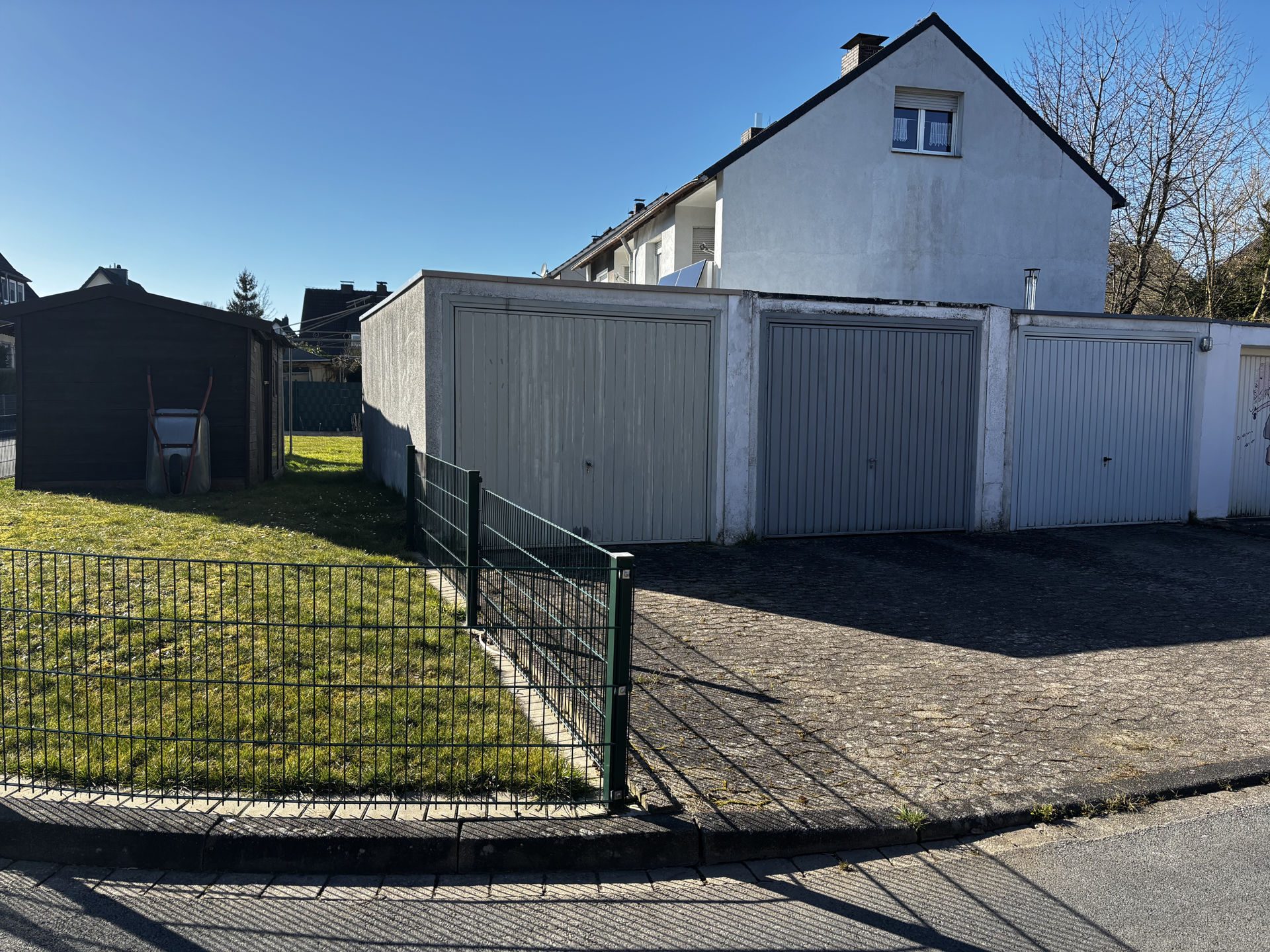 Immobilienangebot - Lage - Alle - Vielversprechende Doppelhaushälfte in ruhigem Wohnumfeld