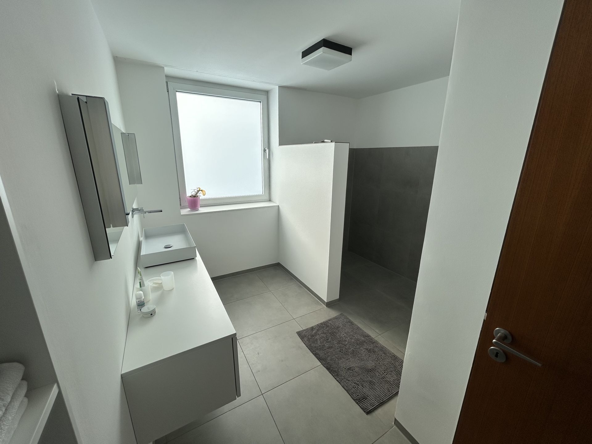 Immobilienangebot - Büren - Alle - Fabrikantenvilla der klassischen Moderne mit Weitblick 
ideal für Wohnen & Arbeiten