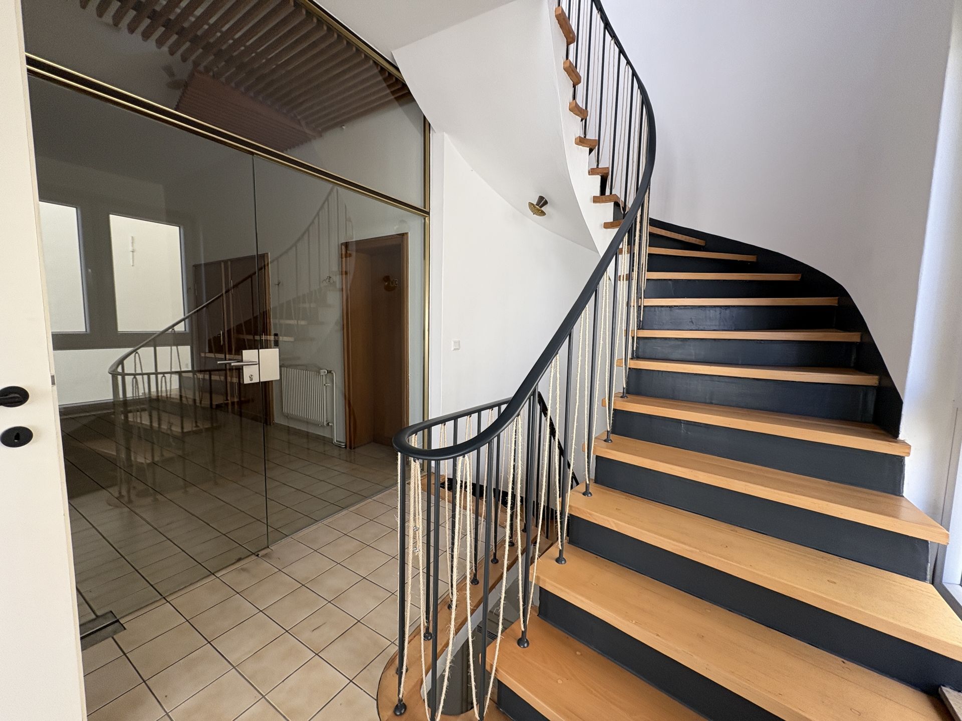 Immobilienangebot - Detmold - Alle - Altbauwohnung mitten in der Stadt!