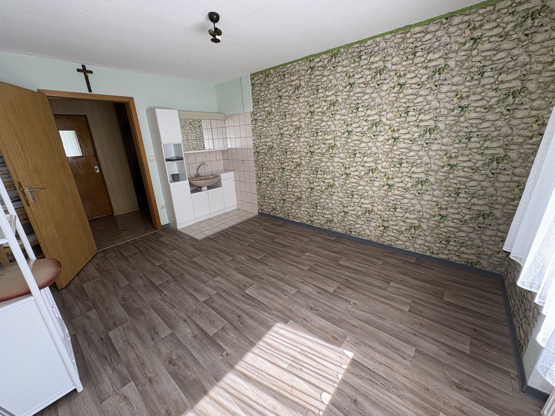 Immobilienangebot - Höxter / Lütmarsen - Alle - Gepflegtes Einfamilienhaus in ruhiger Lage