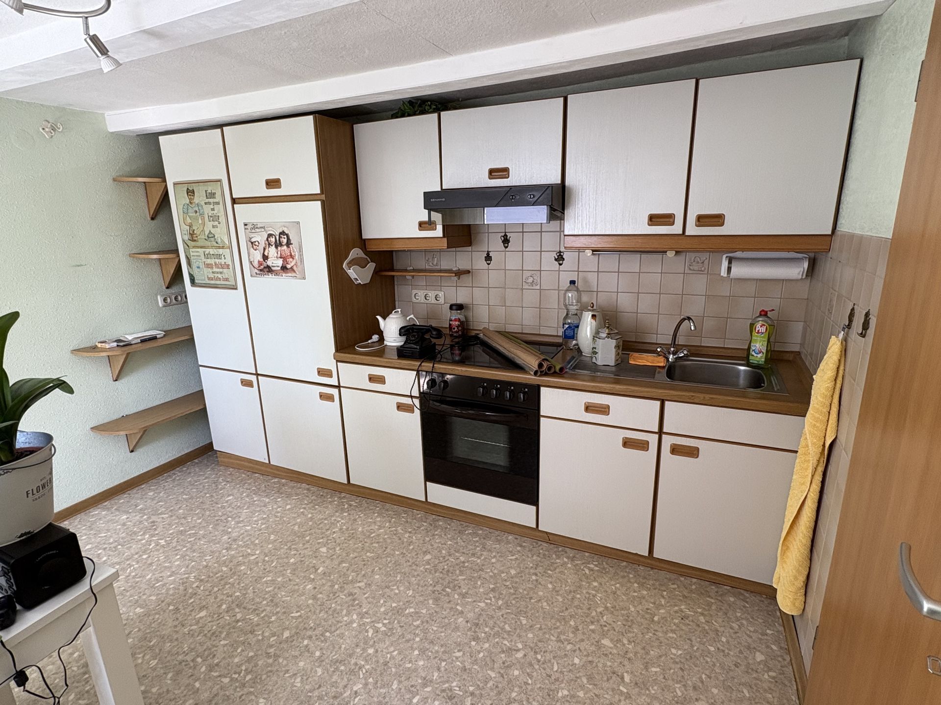 Immobilienangebot - Höxter / Lütmarsen - Alle - Gepflegtes Einfamilienhaus in ruhiger Lage
