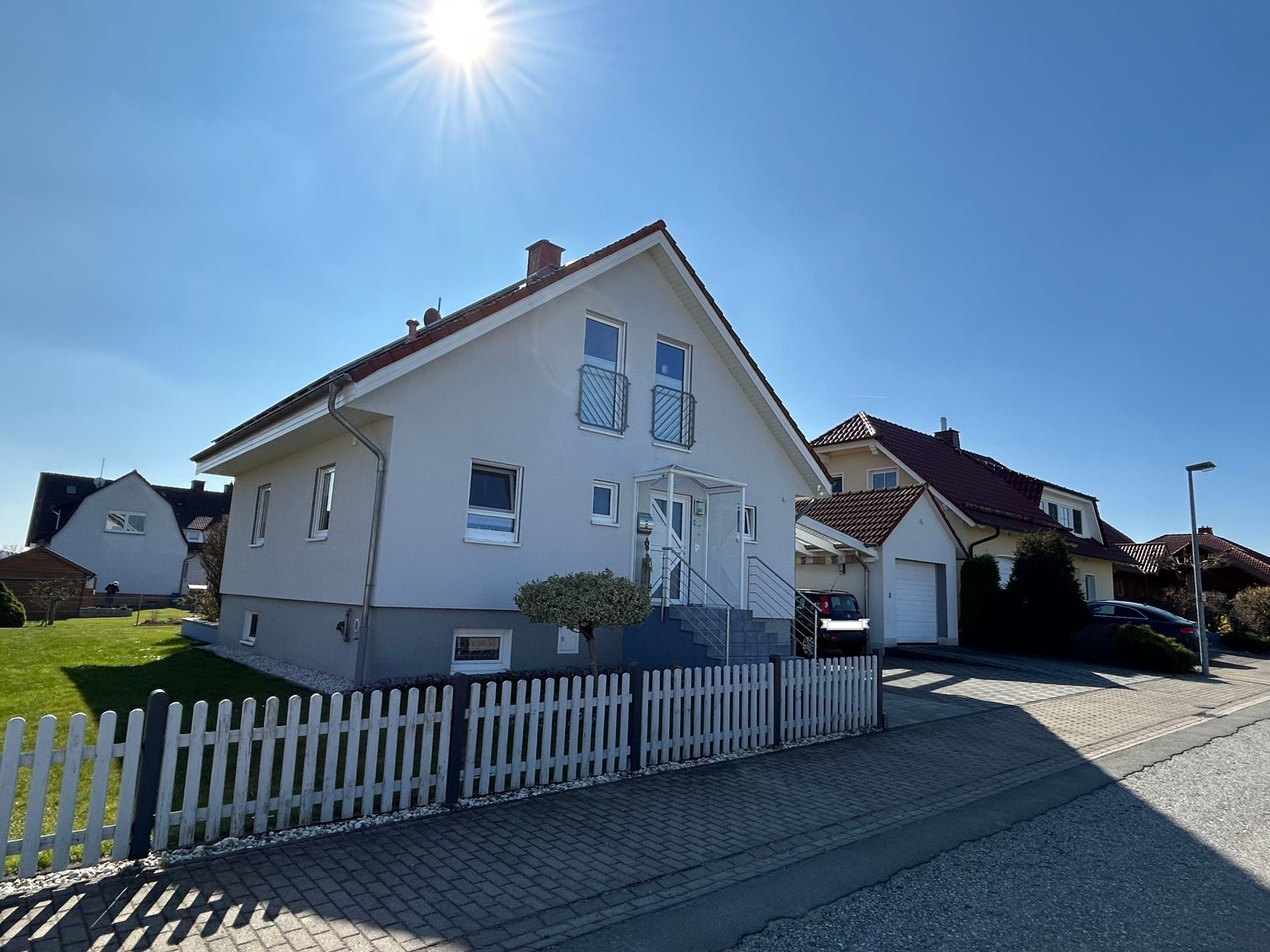 Immobilienangebot - Breuna / Wettesingen - Alle - Modernes Einfamilienhaus in Breuna-Wettesingen