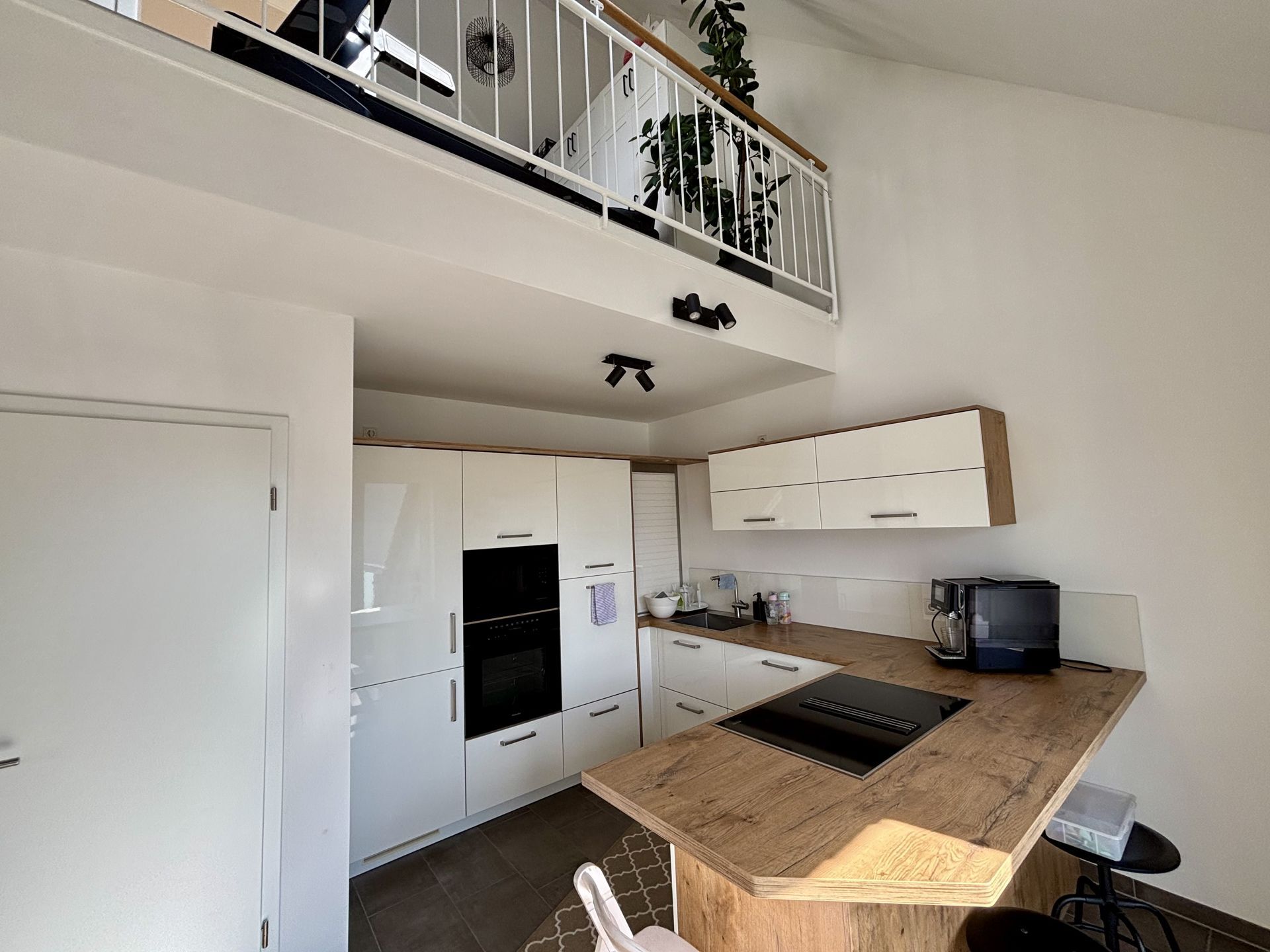 Immobilienangebot - Paderborn / Marienloh - Alle - Exklusive Maisonettewohnung in Paderborn/Marienloh: Modernes und großzügiges Wohnen!