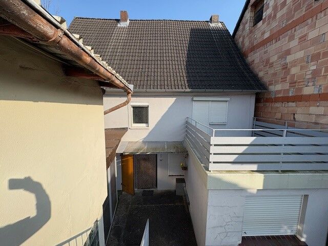Immobilienangebot - Höxter / Albaxen - Alle - Einfamilienhaus mit vielseitigen Nutzungsmöglichkeiten