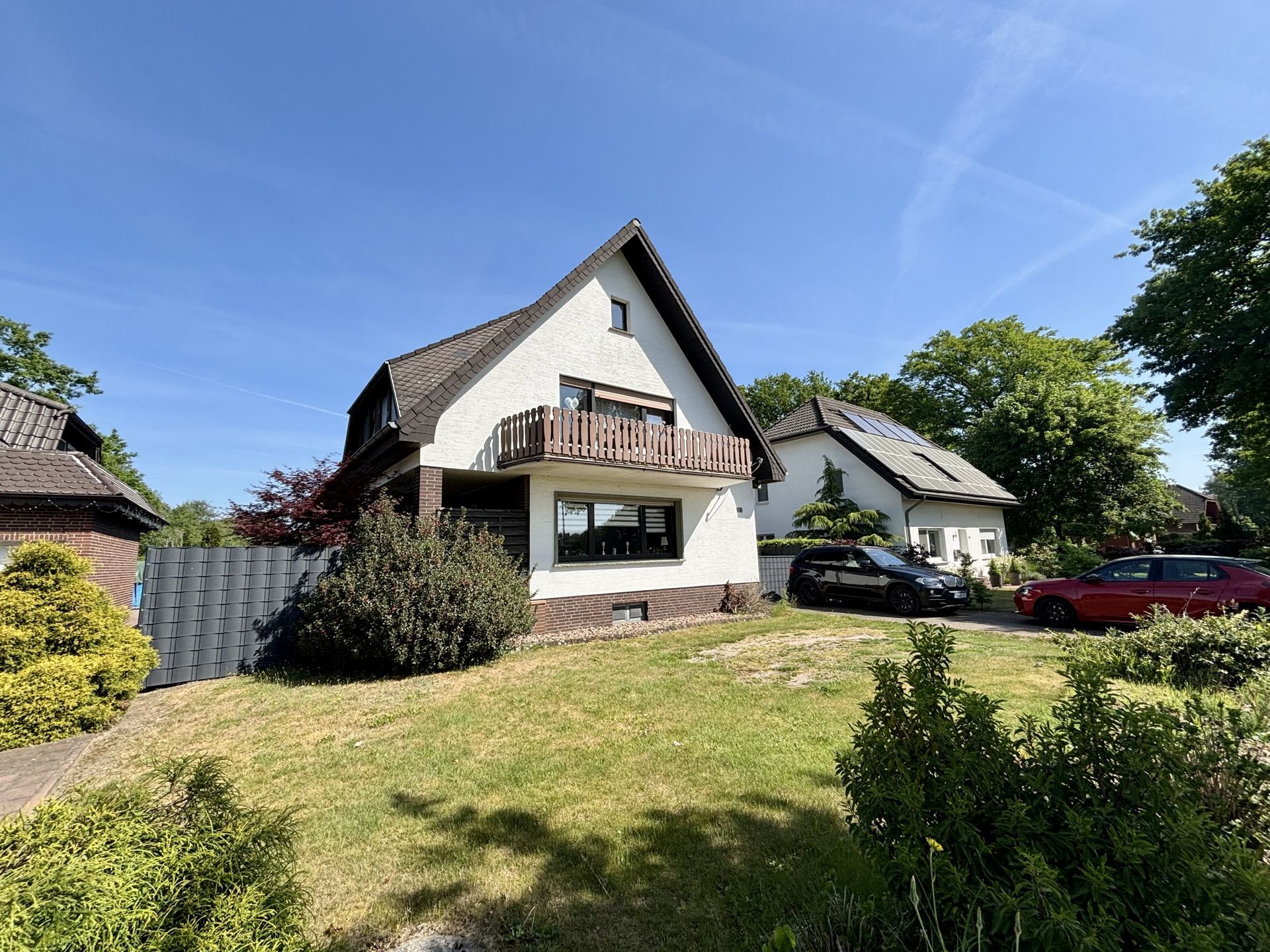 Immobilienangebot - Delbrück - Alle - Solides Zuhause mit Ausblick: Einfamilienhaus auf großem Grundstück in Schöning