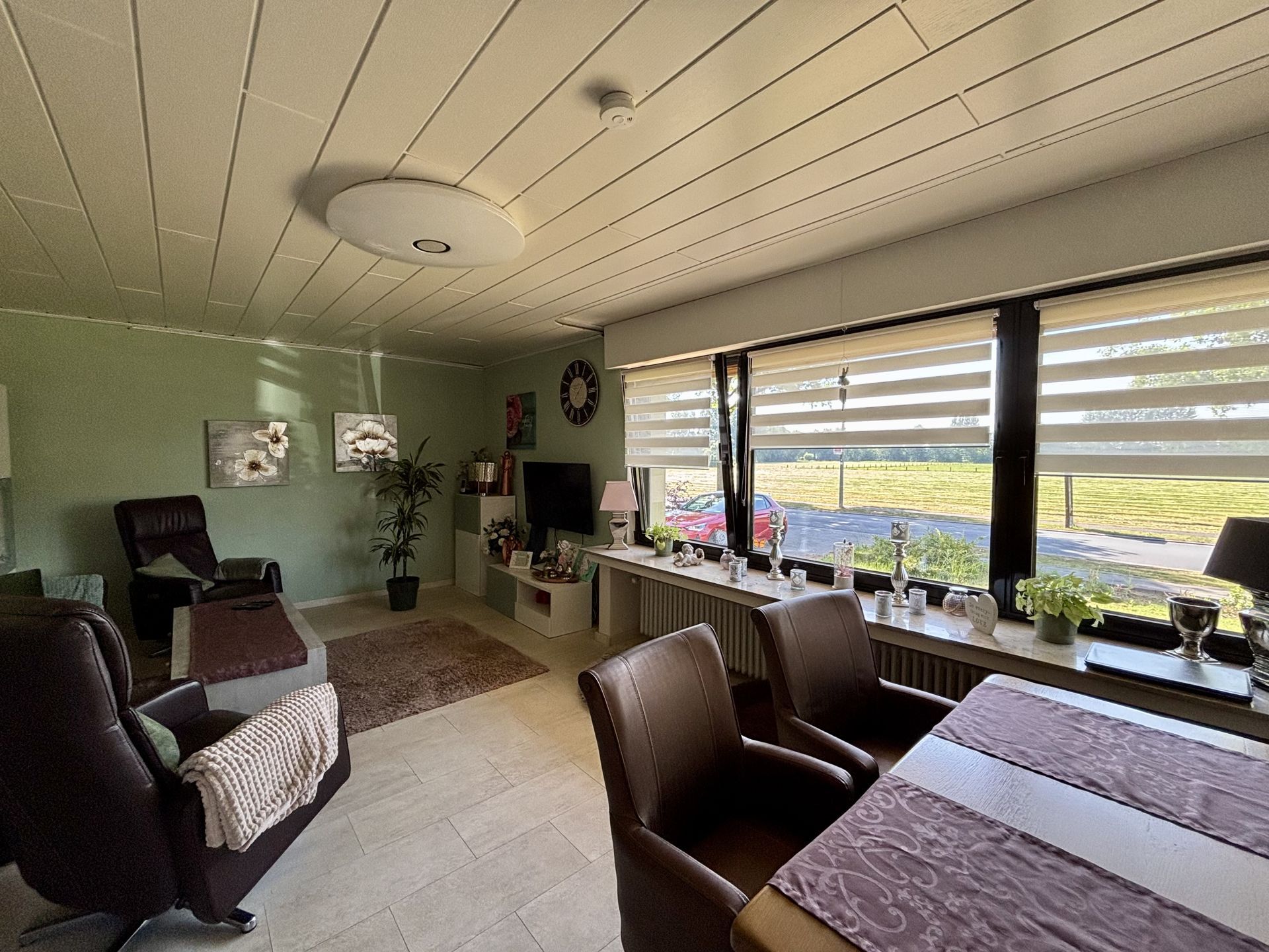 Immobilienangebot - Delbrück - Alle - Solides Zuhause mit Ausblick: Einfamilienhaus auf großem Grundstück in Schöning