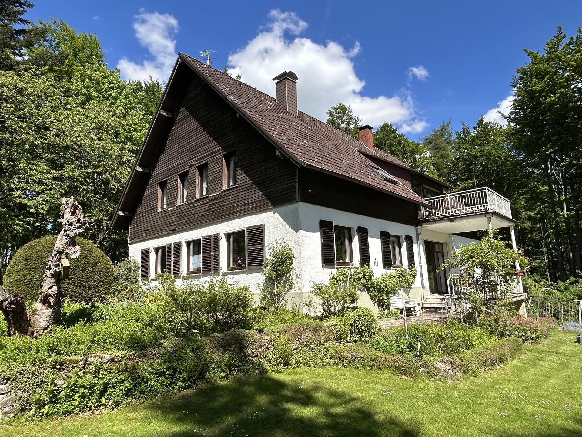Immobilienangebot - Barntrup - Alle - In "himmlischer Ruhe" direkt am Waldrand wohnen!