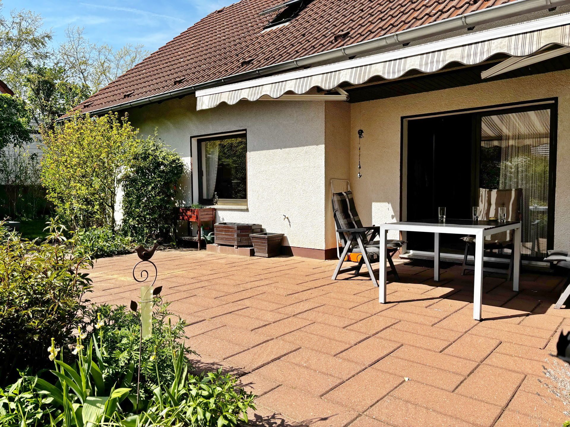 Immobilienangebot - Lage - Alle - Ruhiges, zentrales wohnen in Lage, Sackgassenlage