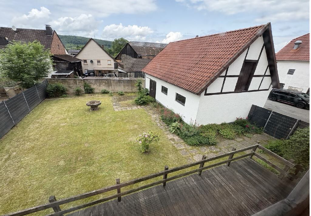 Immobilienangebot - Beverungen / Amelunxen - Alle - Charmantes Fachwerkhaus mit Einliegerwohnung in ruhiger Lage