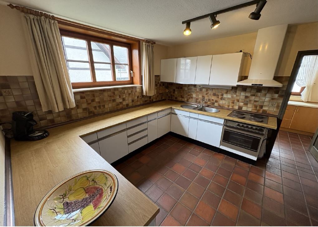 Immobilienangebot - Beverungen / Amelunxen - Alle - Charmantes Fachwerkhaus mit Einliegerwohnung in ruhiger Lage