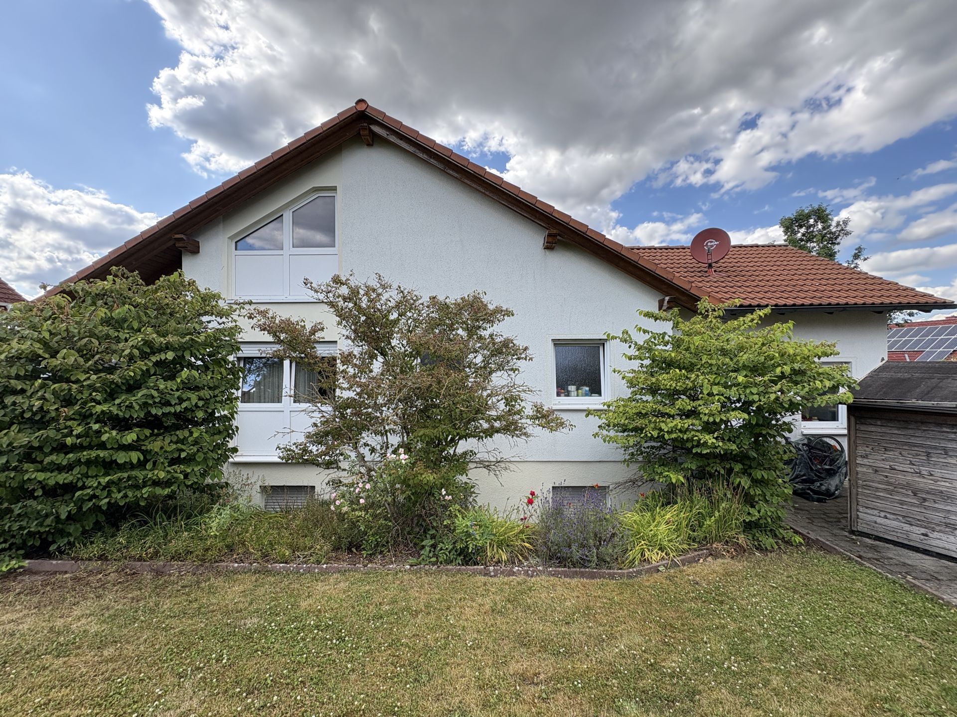 Immobilienangebot - Boffzen - Alle - Schönes Einfamilienhaus in Boffzen