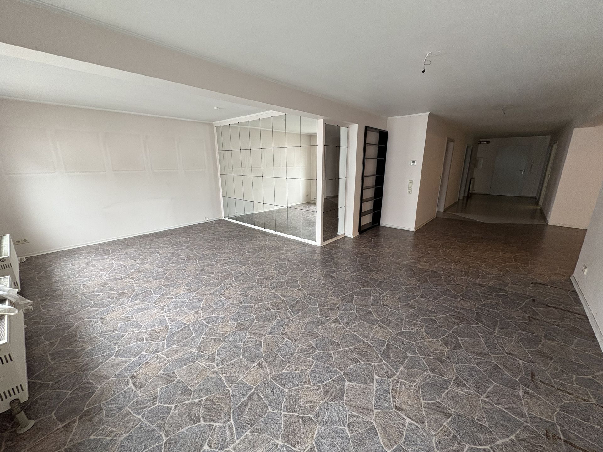 Immobilienangebot - Beverungen - Alle - Charmante 4-Zimmer-Wohnung mit eigenem Gartenparadies im Zentrum von Beverungen!