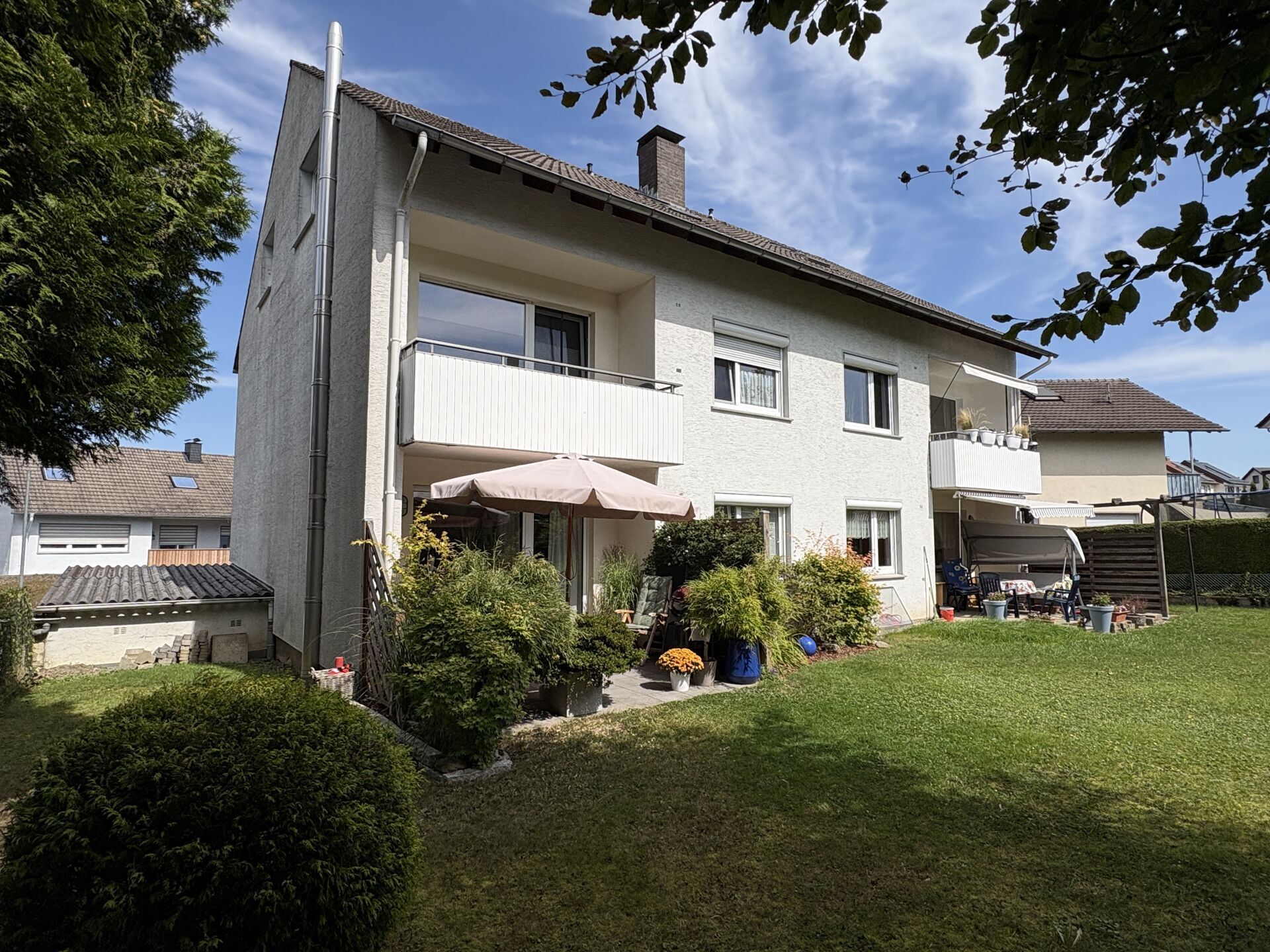 Immobilienangebot - Detmold / Loßbruch - Alle - Profitables Mehrfamilienhaus in Bentrup-Loßbruch – Jetzt investieren!