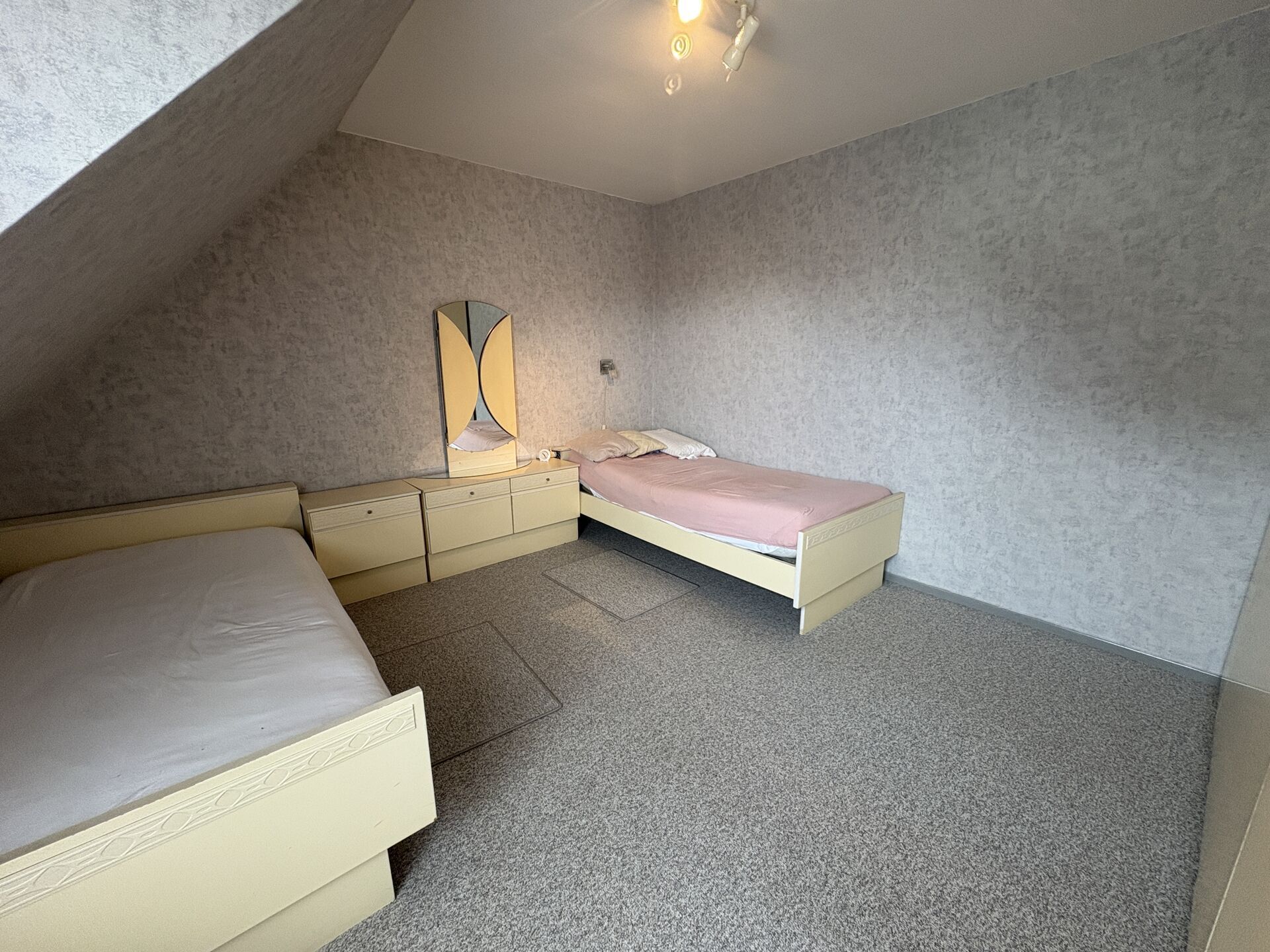 Immobilienangebot - Schieder-Schwalenberg - Alle - Tradition mit Komfort: Einfamilienhaus für Ihr Familienglück!