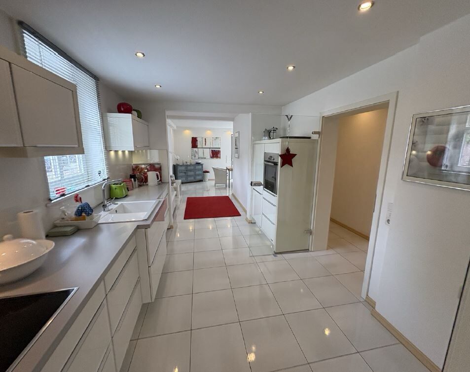 Immobilienangebot - Höxter - Alle - Charmantes Fachwerkhaus mit Neubaucharakter in direkter Innenstadtlage von Höxter