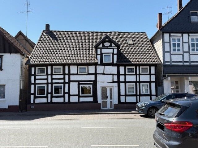 Immobilienangebot - Beverungen - Alle - Geschmackvolles Einfamilienhaus im Herzen von Beverungen