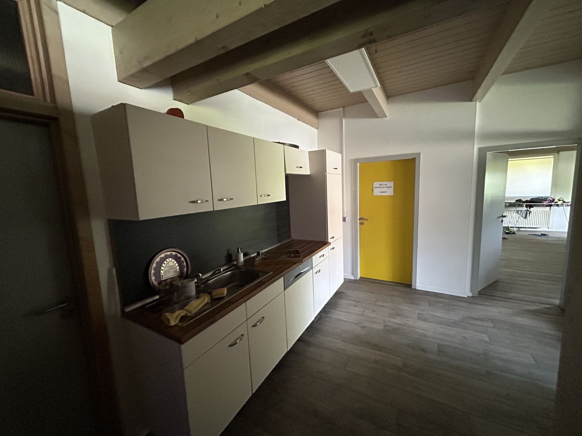 Immobilienangebot - Detmold - Gewerbe - >2.500 m² Warmhalle mit Freifläche + Büro: gesamt oder in Teilflächen (ab 432 m²) zu vermieten