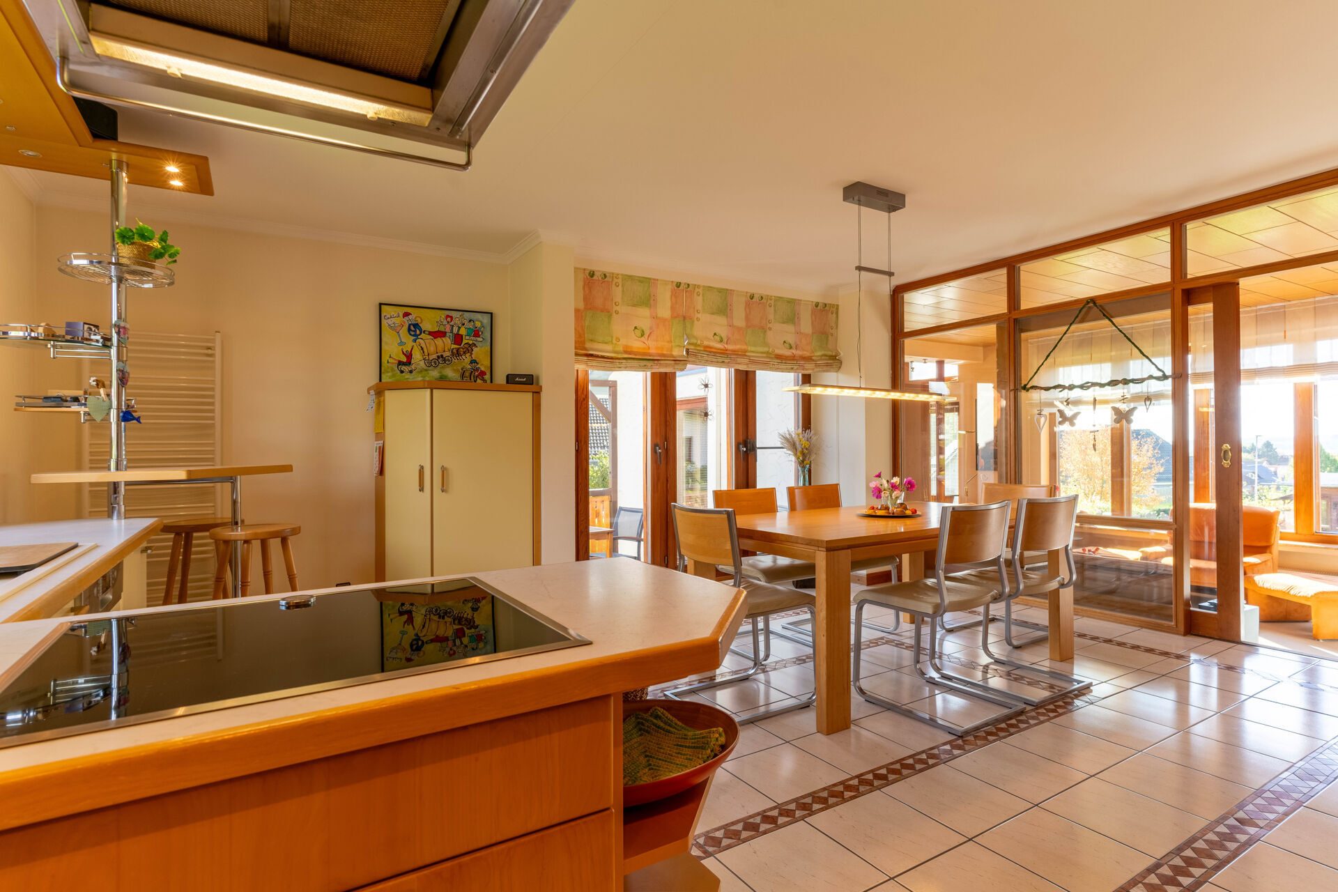 Immobilienangebot - Marienmünster / Vörden - Alle - Stilvolles Wohnen mit großzügigem Grundriss und hochwertiger Ausstattung in Marienmünster