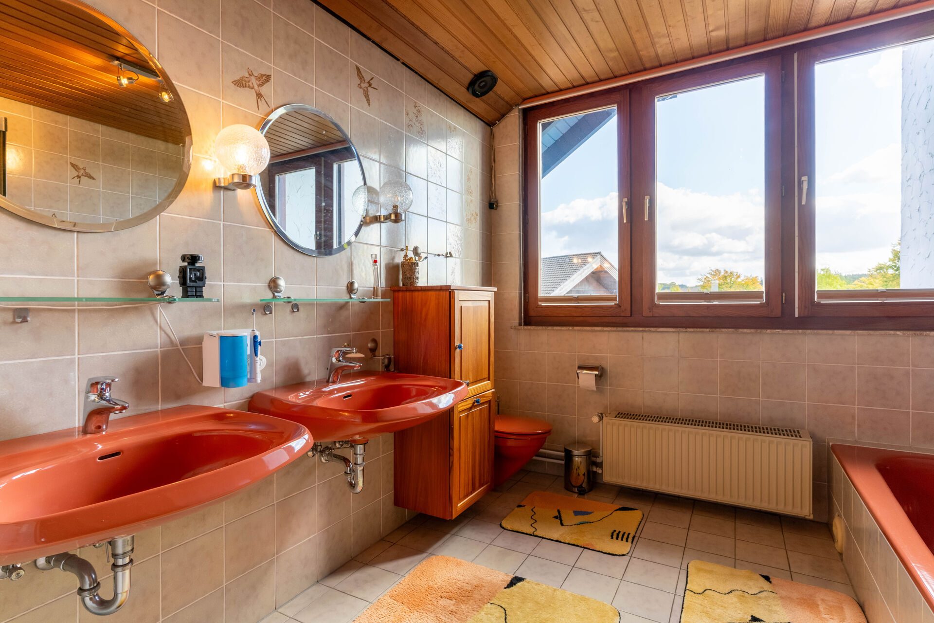Immobilienangebot - Marienmünster / Vörden - Alle - Stilvolles Wohnen mit großzügigem Grundriss und hochwertiger Ausstattung in Marienmünster