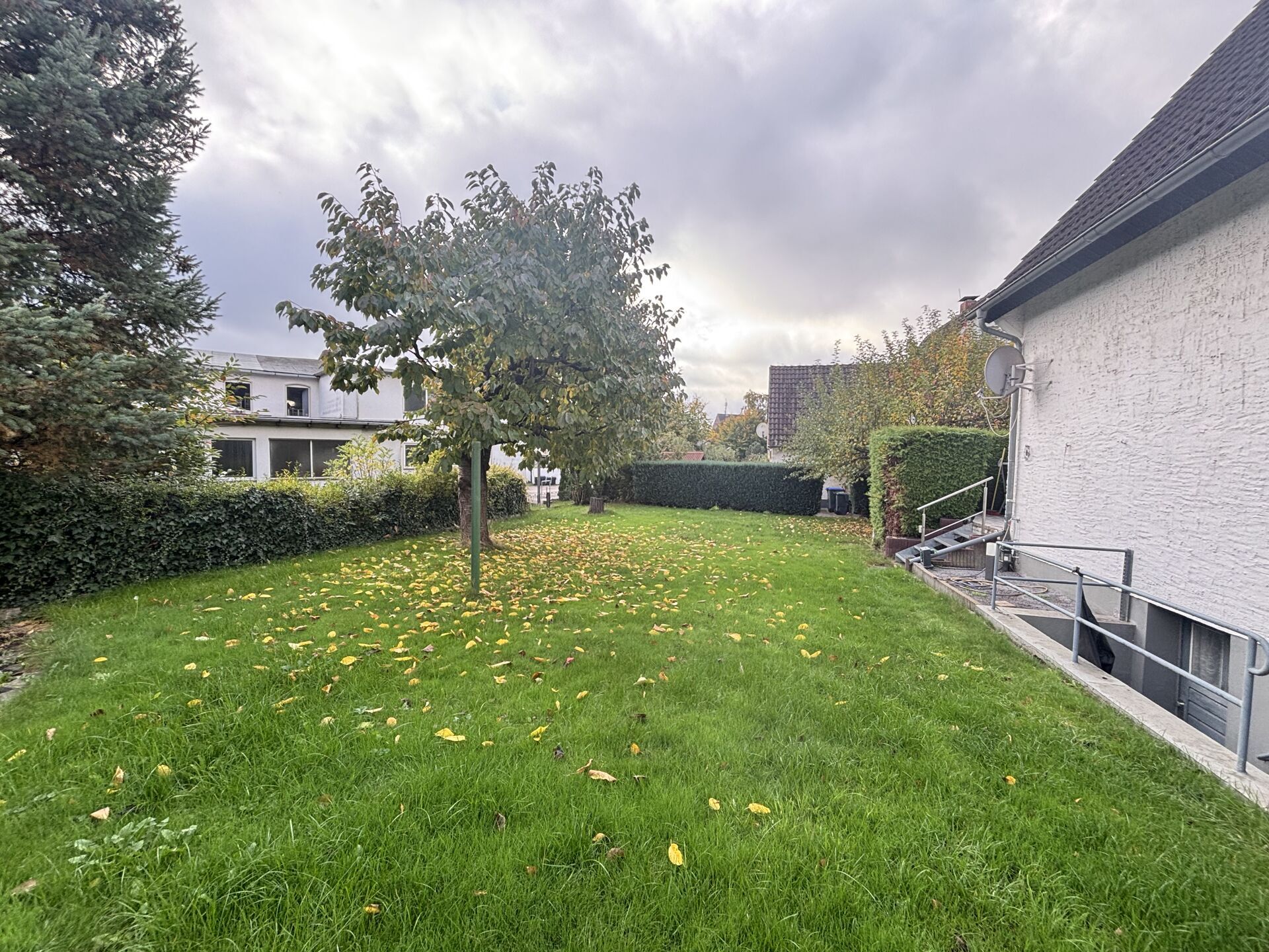 Immobilienangebot - Lage - Alle - Gepflegter Rückzugsort auf Erbbaurechtsgrundstück!