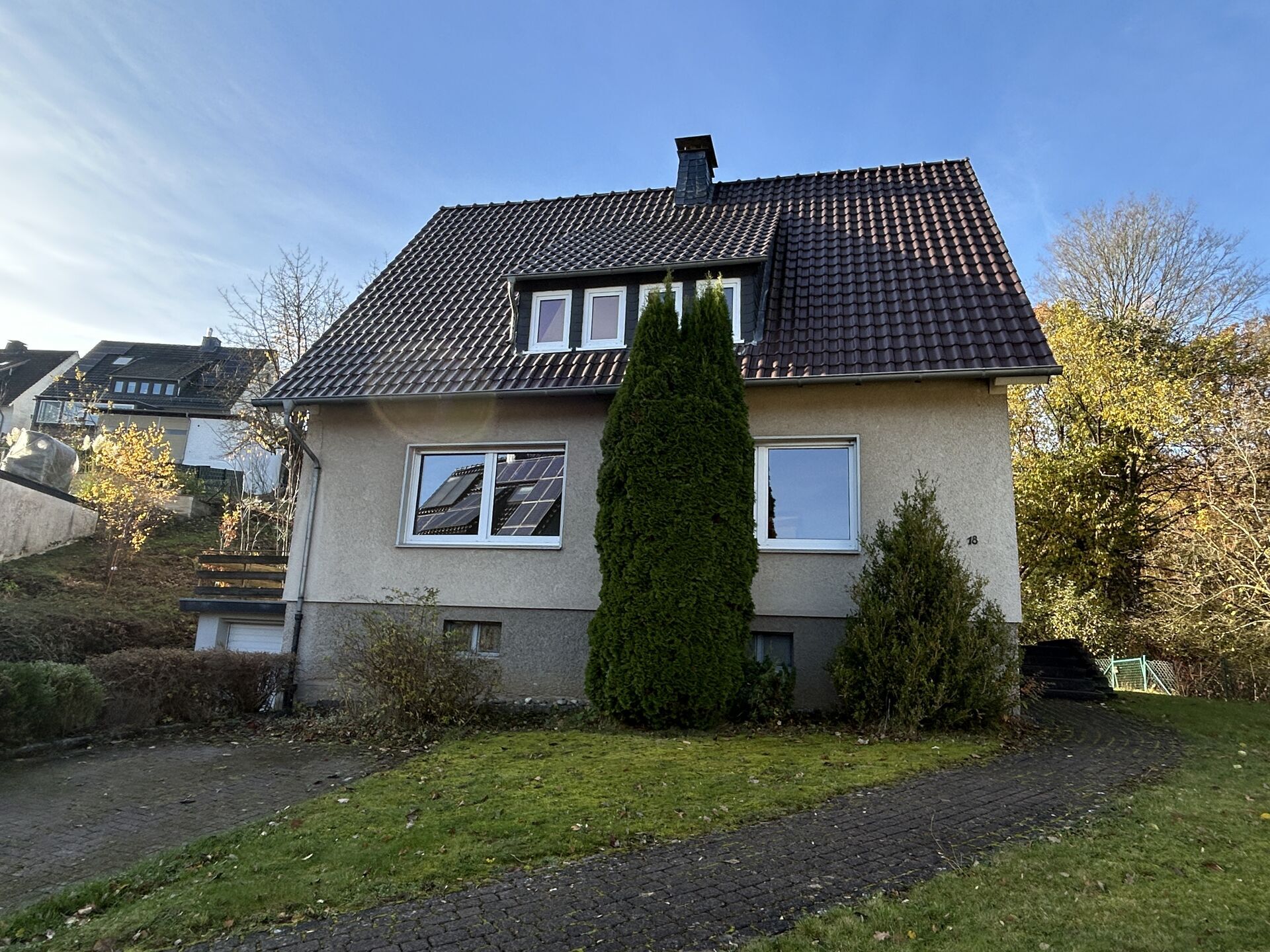 Immobilienangebot - Marsberg - Alle - Charmantes Einfamilienhaus am ruhigen Ortsrand von Marsberg - ideal für Renovierungsfreunde